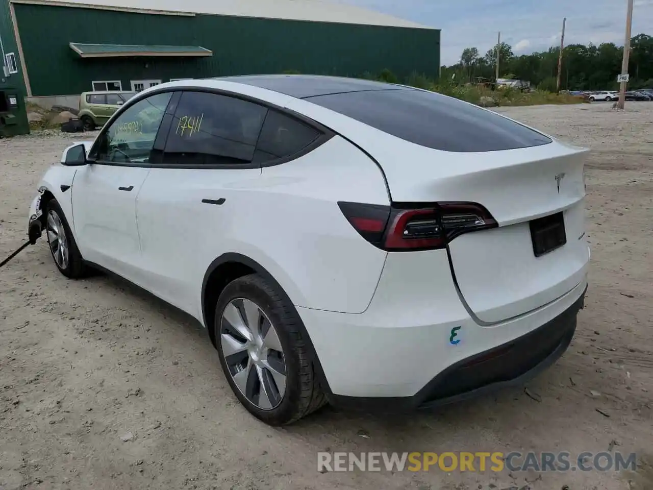 3 Photograph of a damaged car 5YJYGDEE3LF027399 TESLA MODEL Y 2020