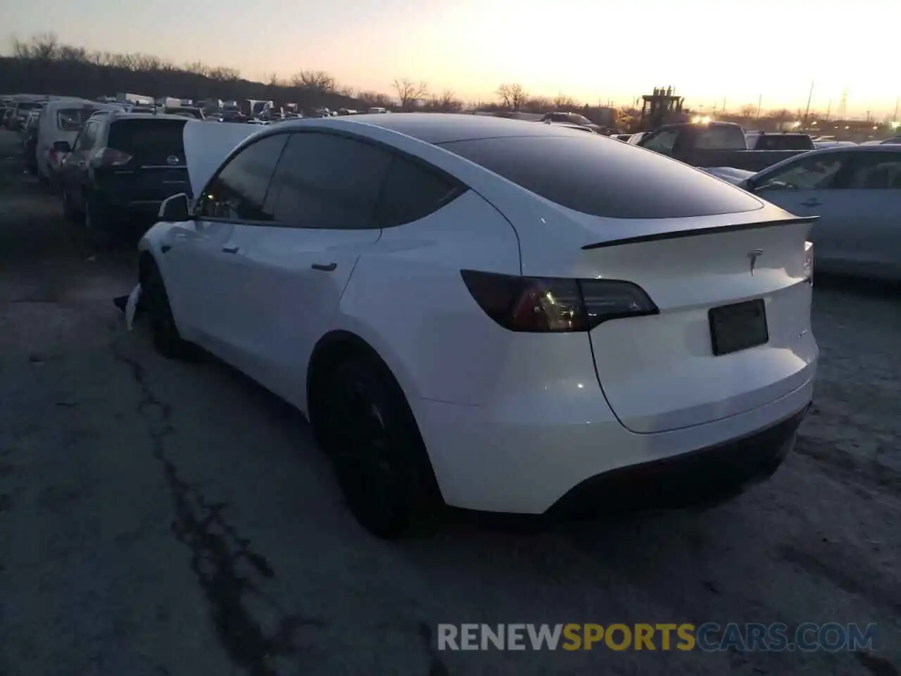 3 Photograph of a damaged car 5YJYGDEE3LF030948 TESLA MODEL Y 2020