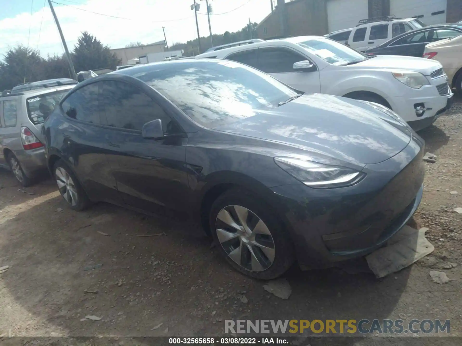 1 Photograph of a damaged car 5YJYGDEE3LF031629 TESLA MODEL Y 2020