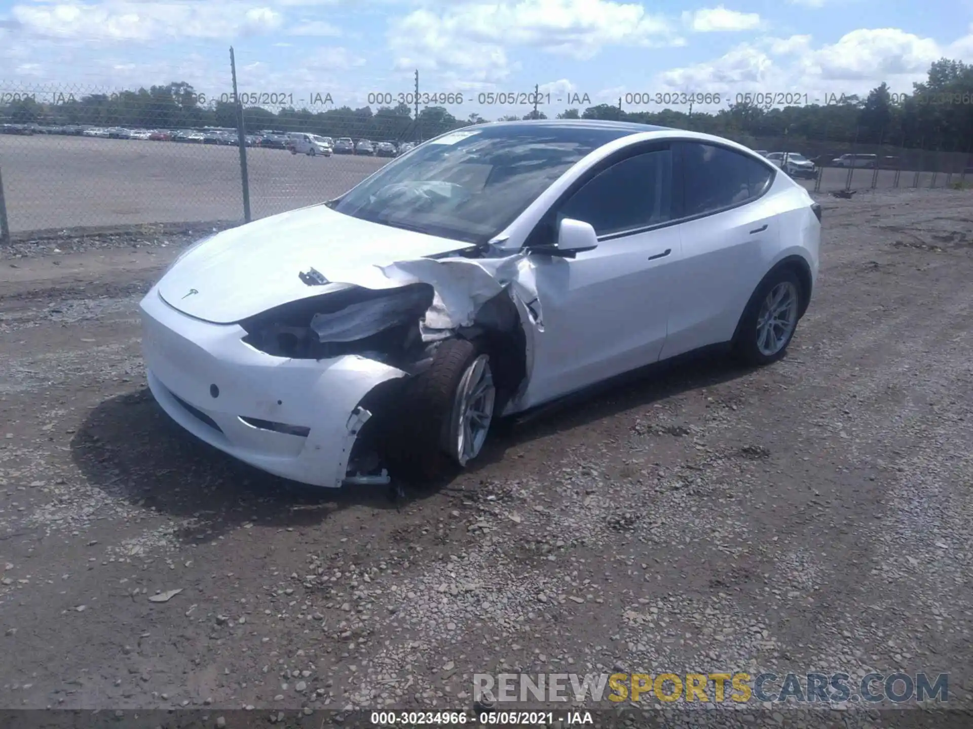 2 Photograph of a damaged car 5YJYGDEE3LF032201 TESLA MODEL Y 2020