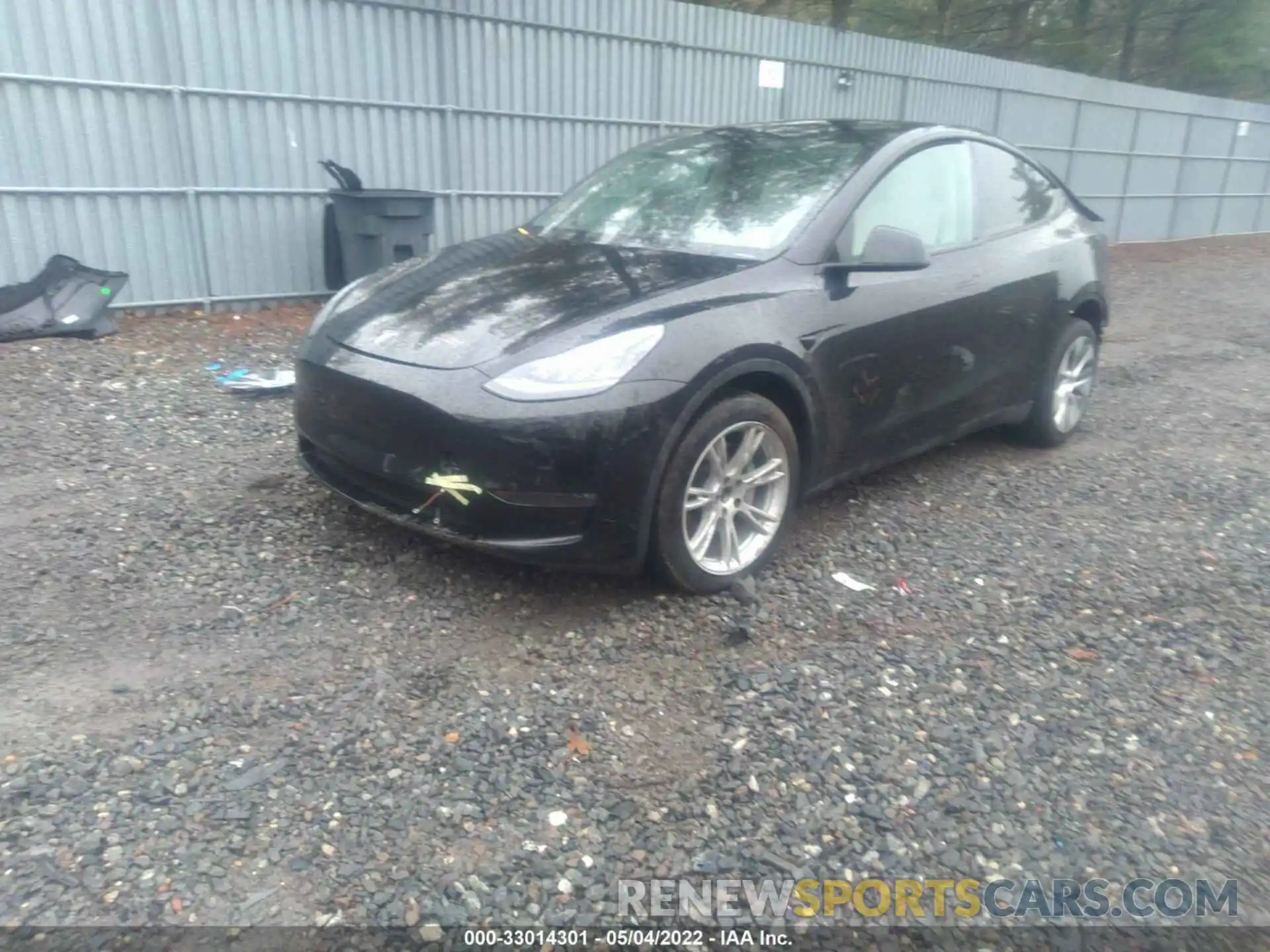 2 Photograph of a damaged car 5YJYGDEE3LF032327 TESLA MODEL Y 2020