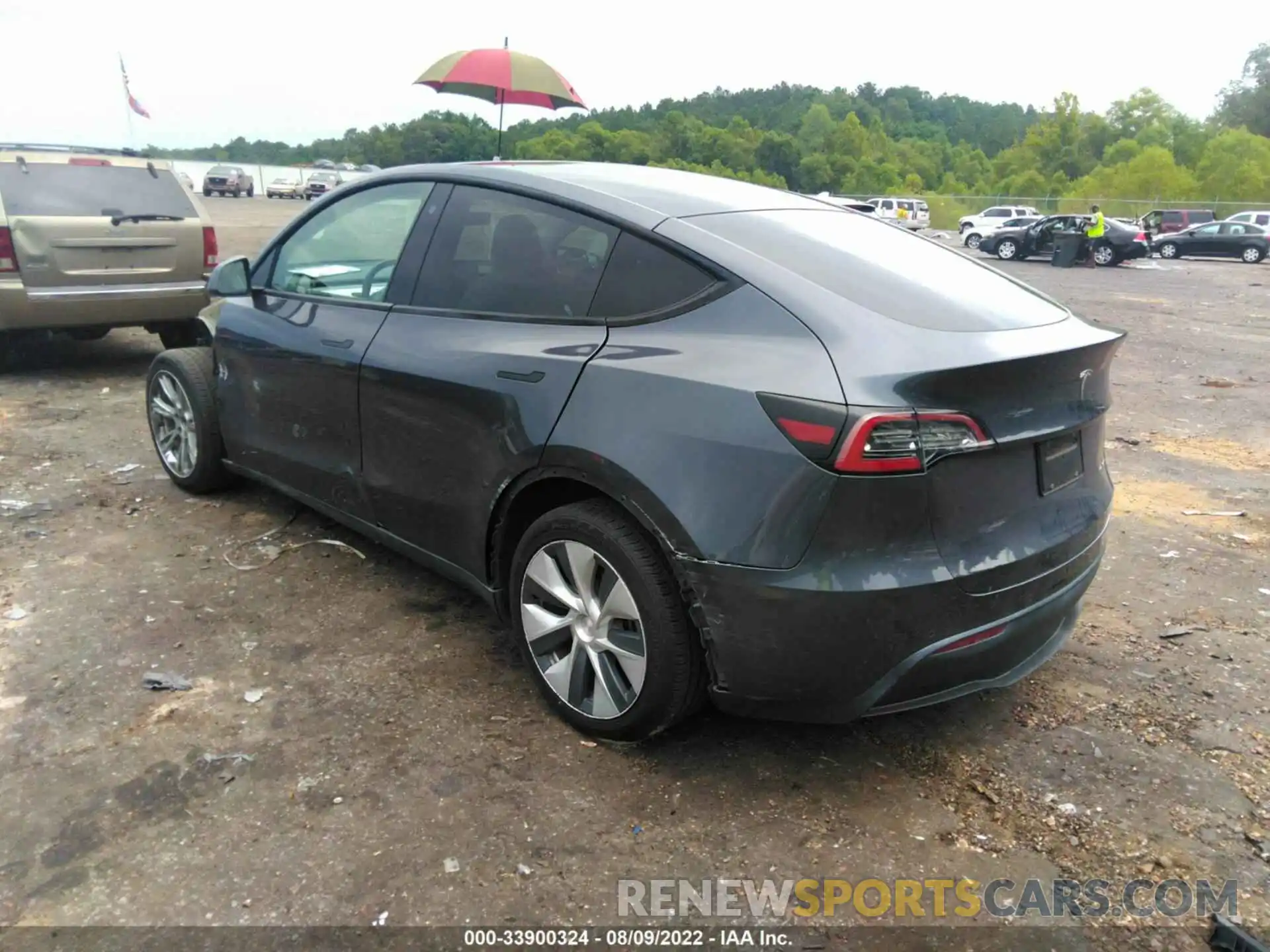 3 Photograph of a damaged car 5YJYGDEE3LF032425 TESLA MODEL Y 2020