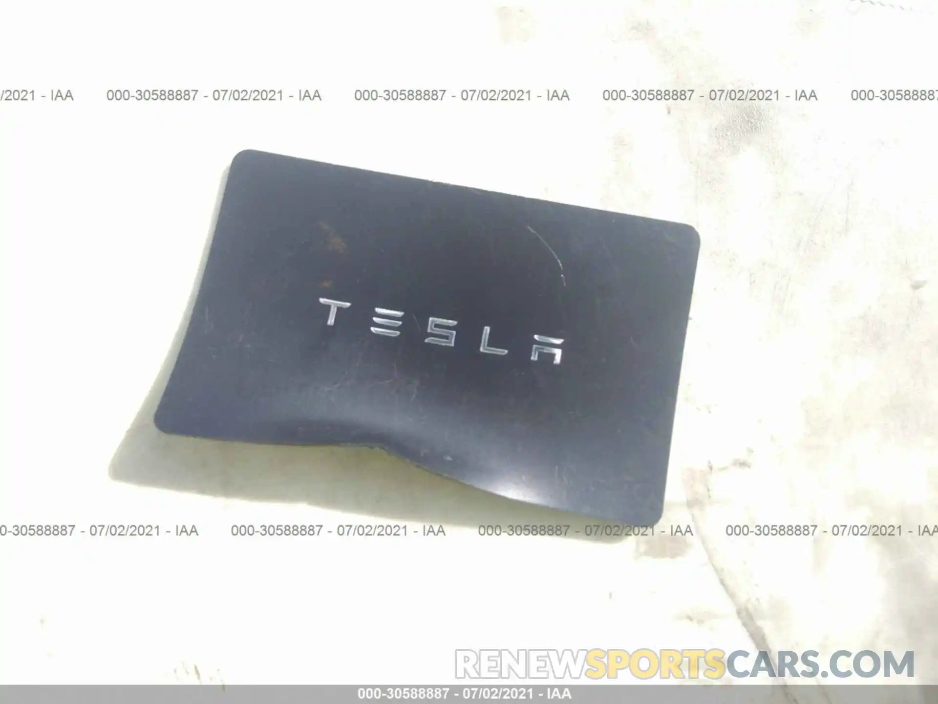 11 Photograph of a damaged car 5YJYGDEE3LF034997 TESLA MODEL Y 2020