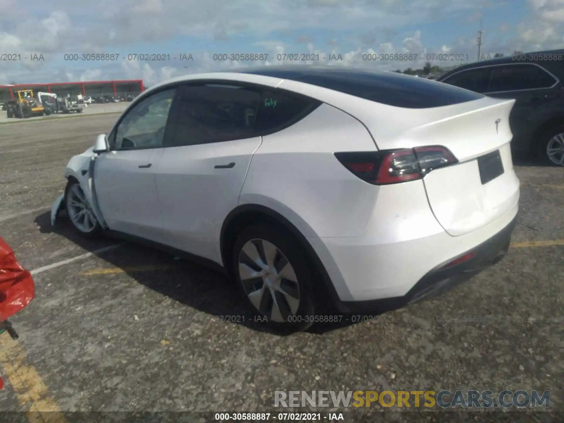 3 Photograph of a damaged car 5YJYGDEE3LF034997 TESLA MODEL Y 2020