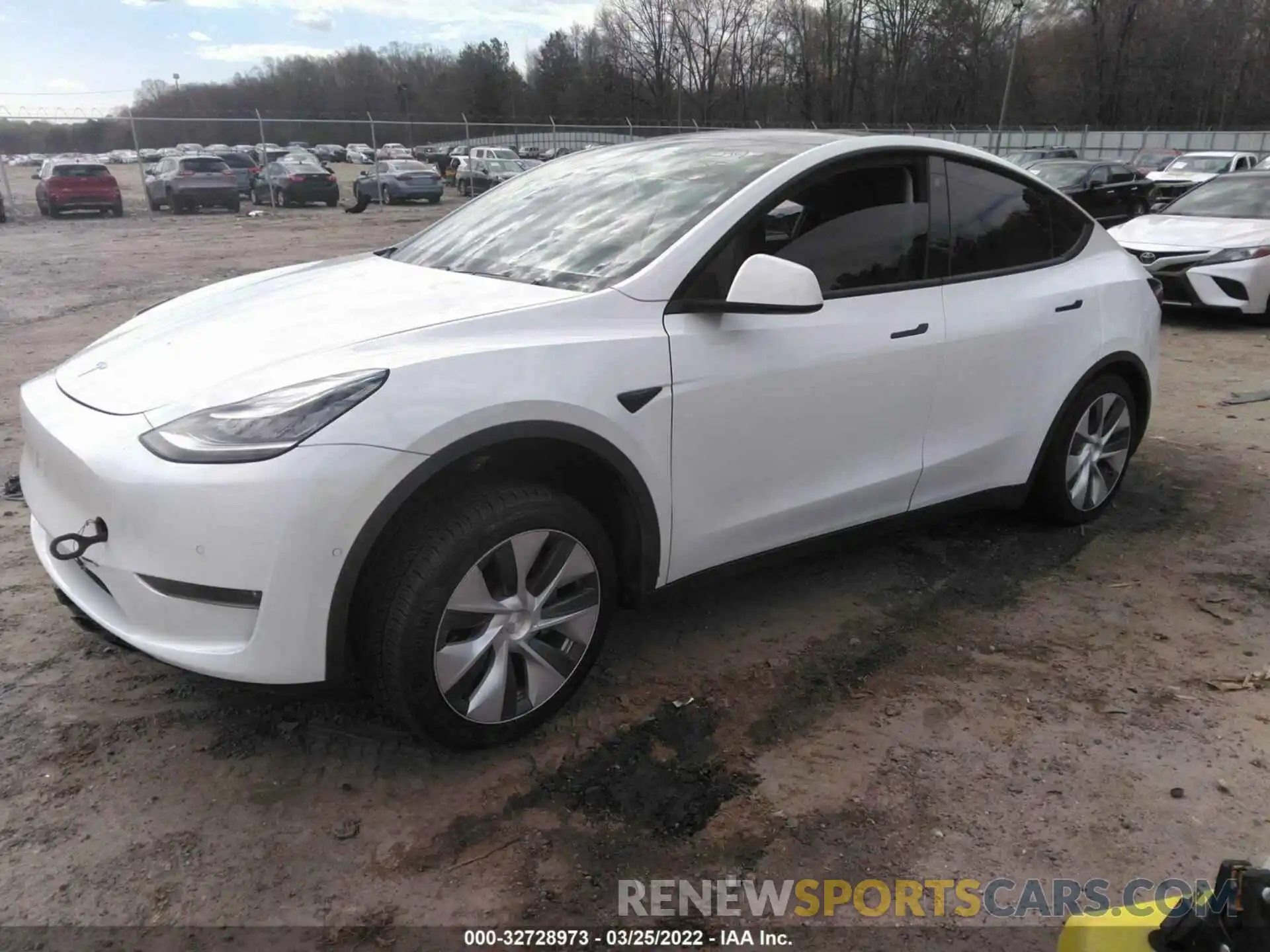 2 Фотография поврежденного автомобиля 5YJYGDEE3LF043666 TESLA MODEL Y 2020