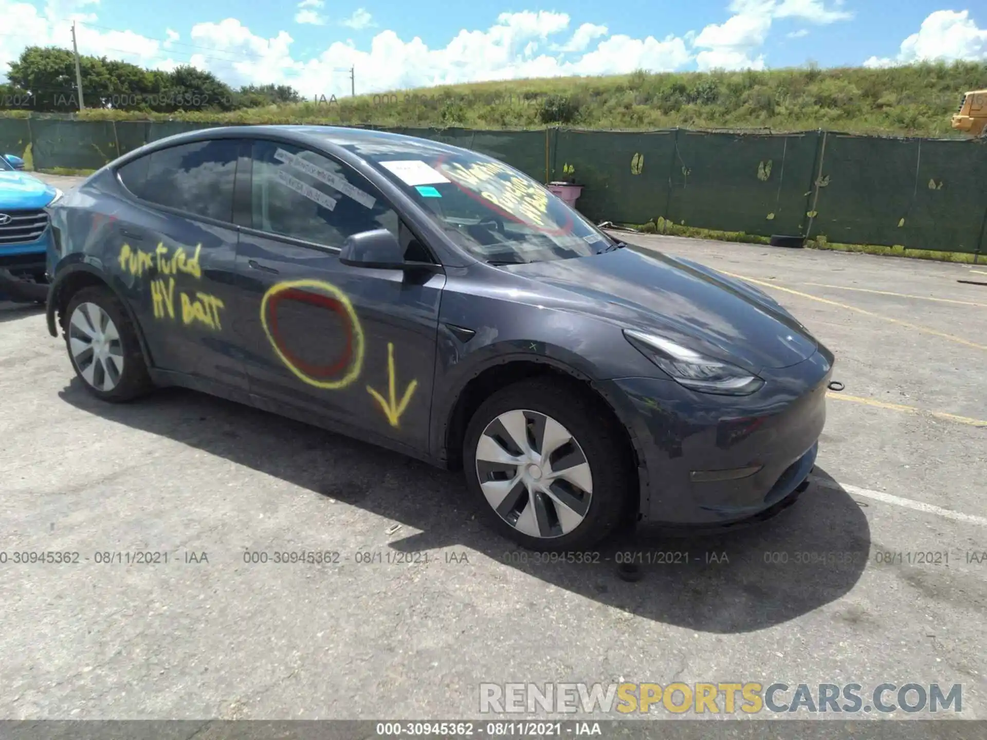 1 Photograph of a damaged car 5YJYGDEE3LF043912 TESLA MODEL Y 2020