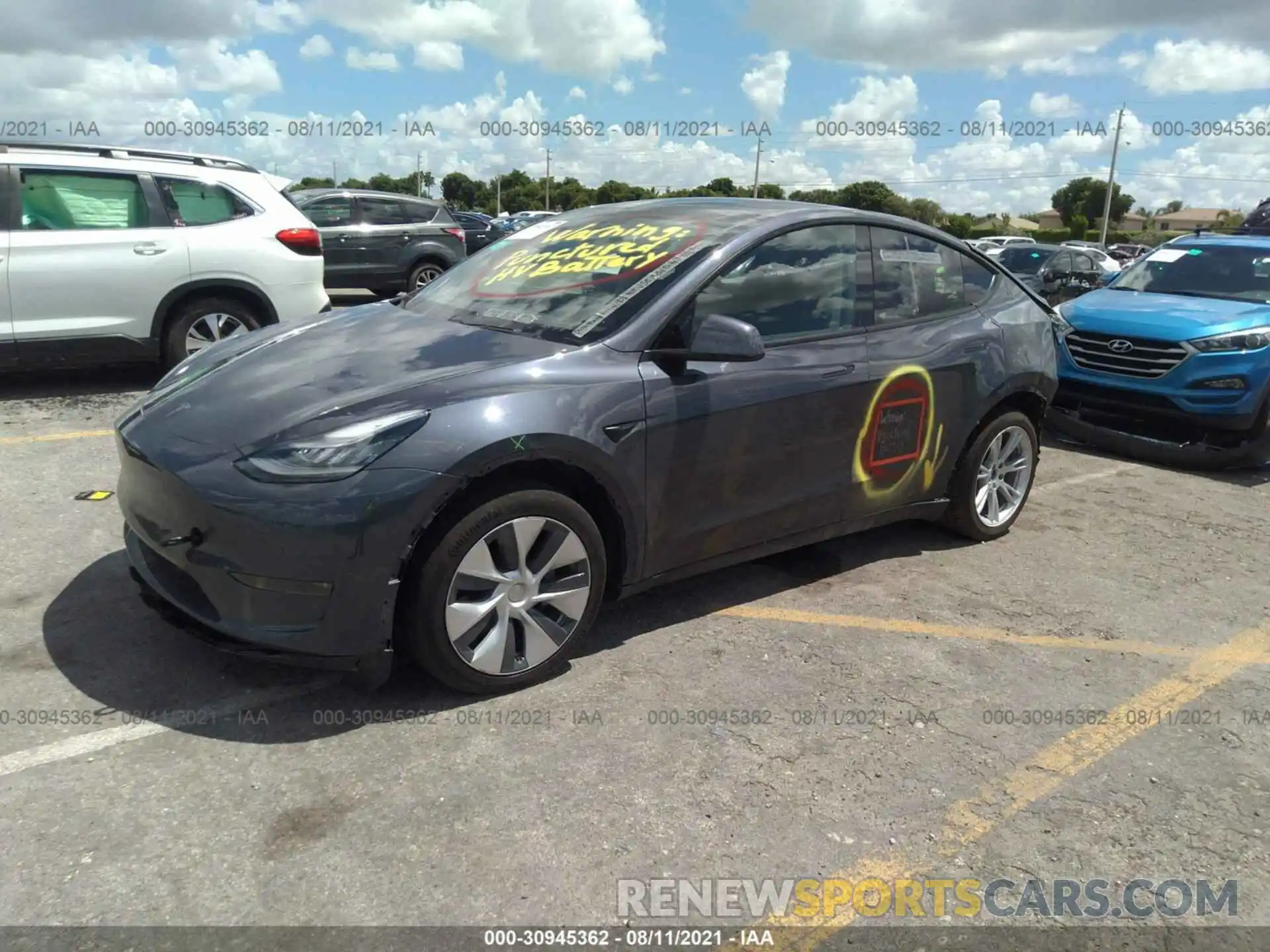 2 Фотография поврежденного автомобиля 5YJYGDEE3LF043912 TESLA MODEL Y 2020