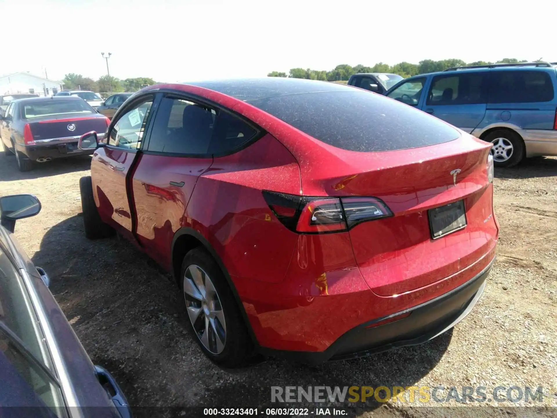 3 Фотография поврежденного автомобиля 5YJYGDEE3LF043988 TESLA MODEL Y 2020