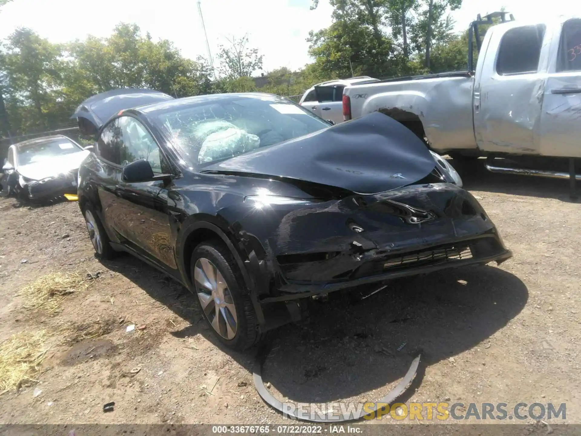 1 Photograph of a damaged car 5YJYGDEE3LF048091 TESLA MODEL Y 2020