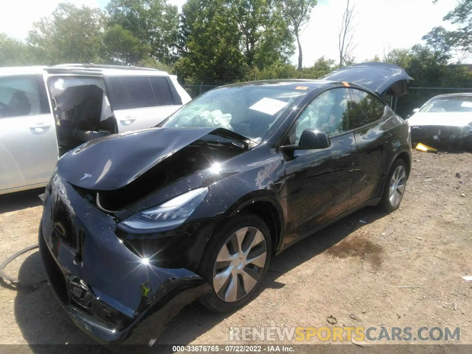 2 Photograph of a damaged car 5YJYGDEE3LF048091 TESLA MODEL Y 2020