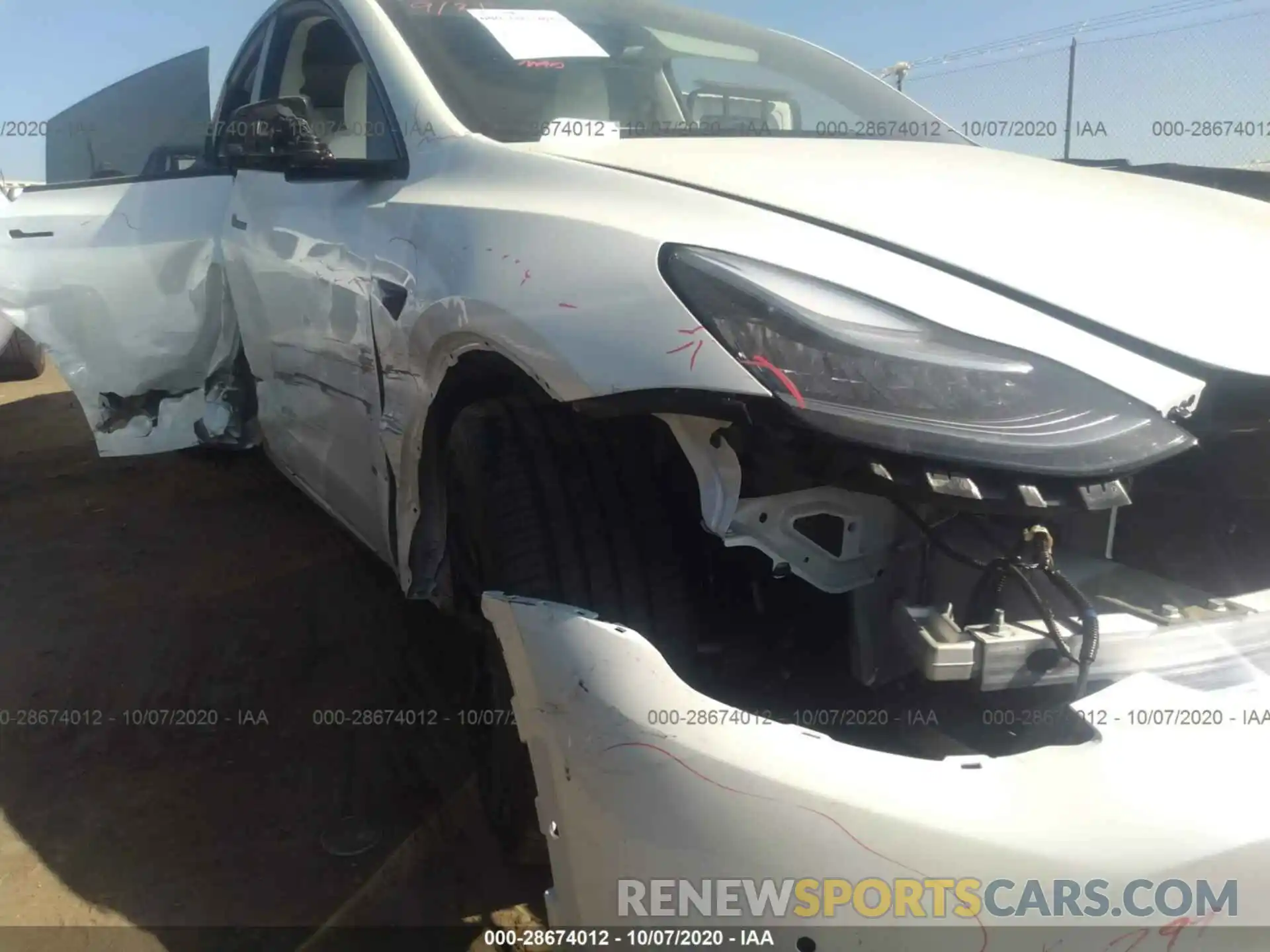 6 Photograph of a damaged car 5YJYGDEE3LF052626 TESLA MODEL Y 2020