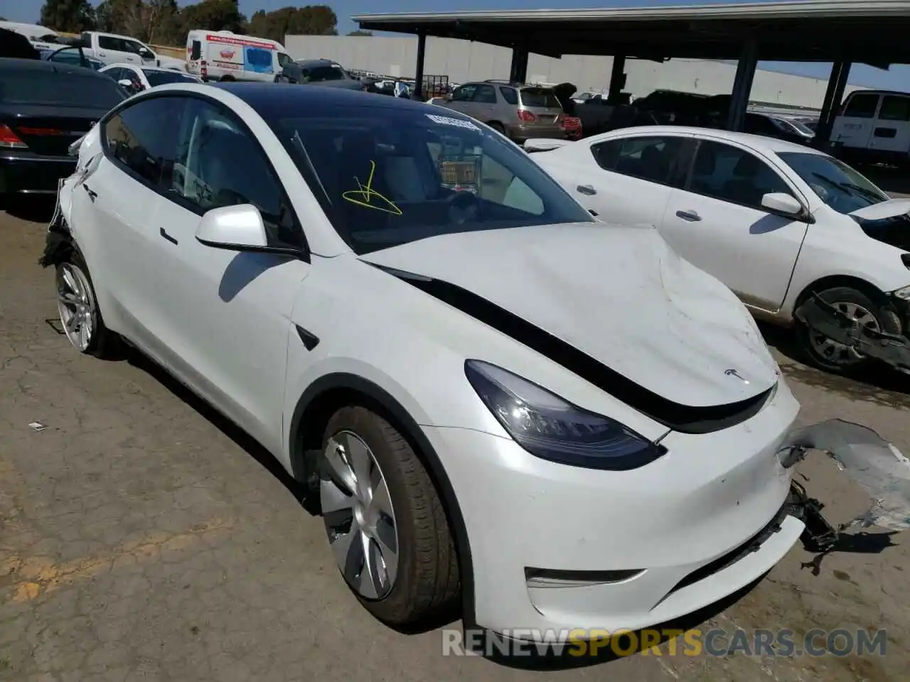 1 Photograph of a damaged car 5YJYGDEE3LF054361 TESLA MODEL Y 2020