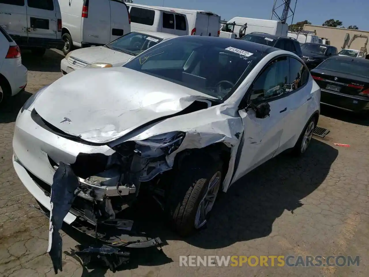 2 Photograph of a damaged car 5YJYGDEE3LF054361 TESLA MODEL Y 2020