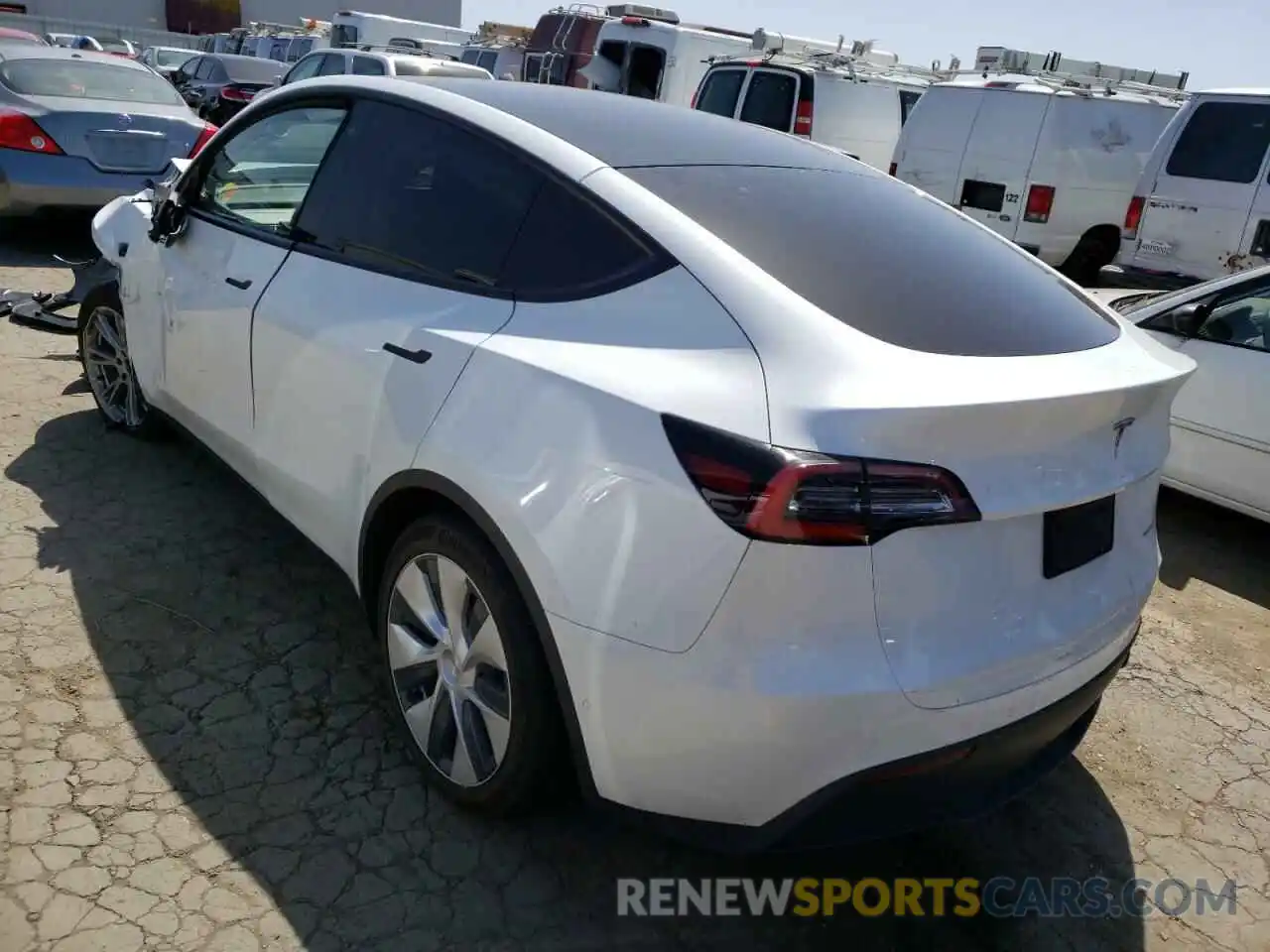 3 Photograph of a damaged car 5YJYGDEE3LF054361 TESLA MODEL Y 2020