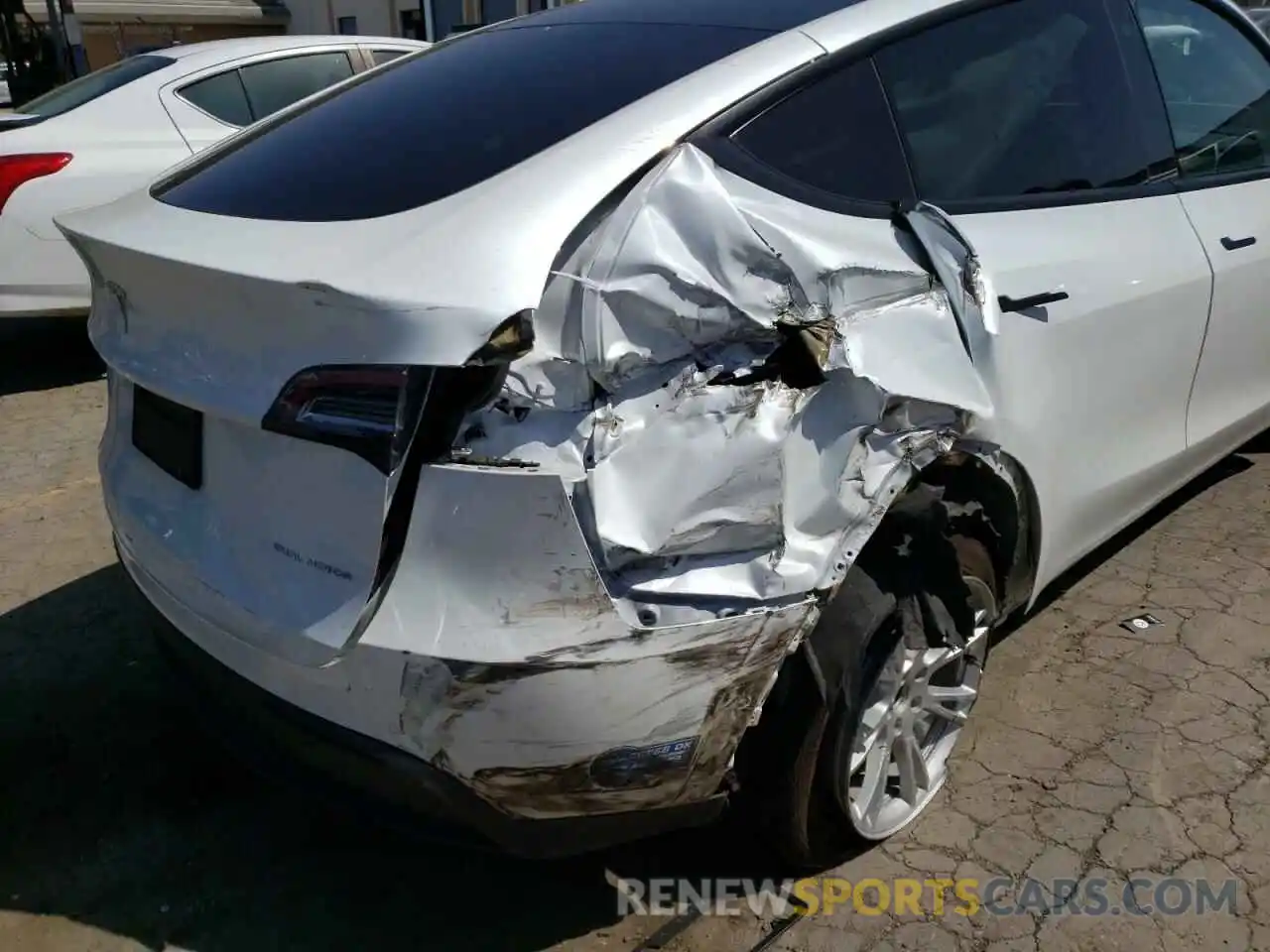 9 Photograph of a damaged car 5YJYGDEE3LF054361 TESLA MODEL Y 2020