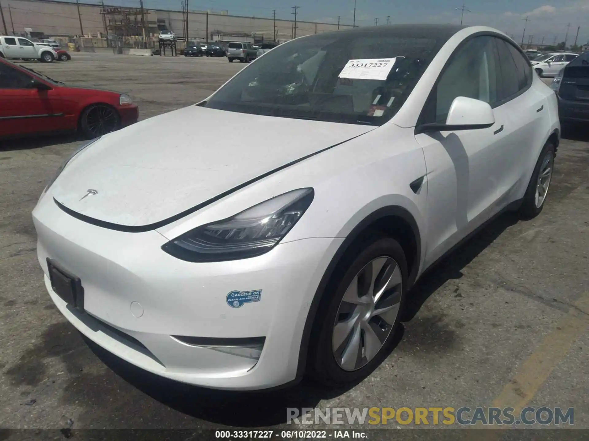 2 Photograph of a damaged car 5YJYGDEE3LF058961 TESLA MODEL Y 2020