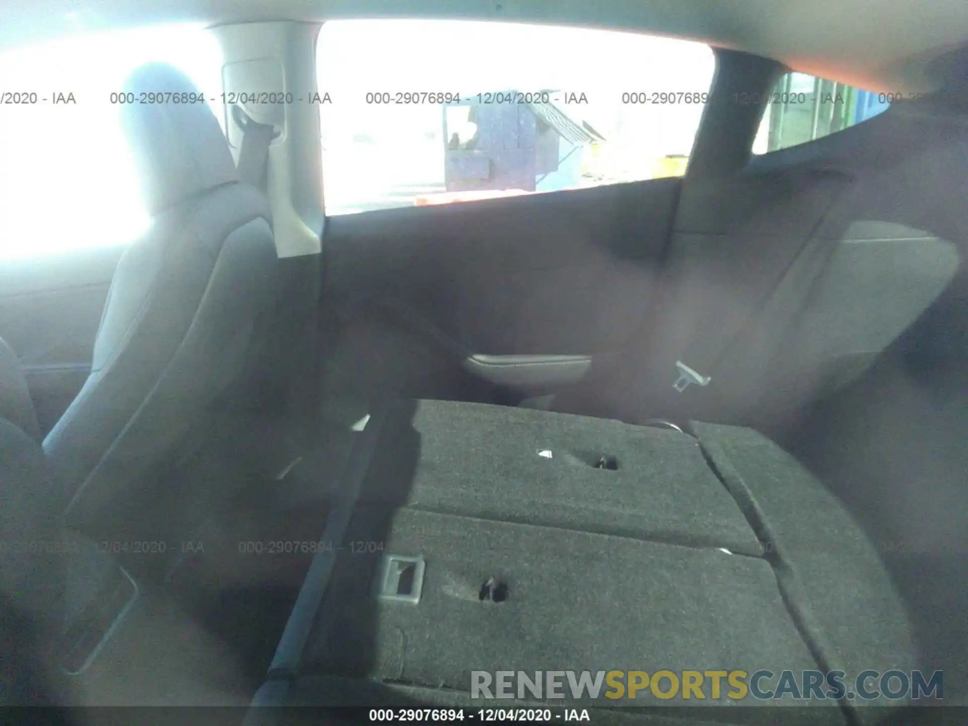 8 Photograph of a damaged car 5YJYGDEE3LF059205 TESLA MODEL Y 2020