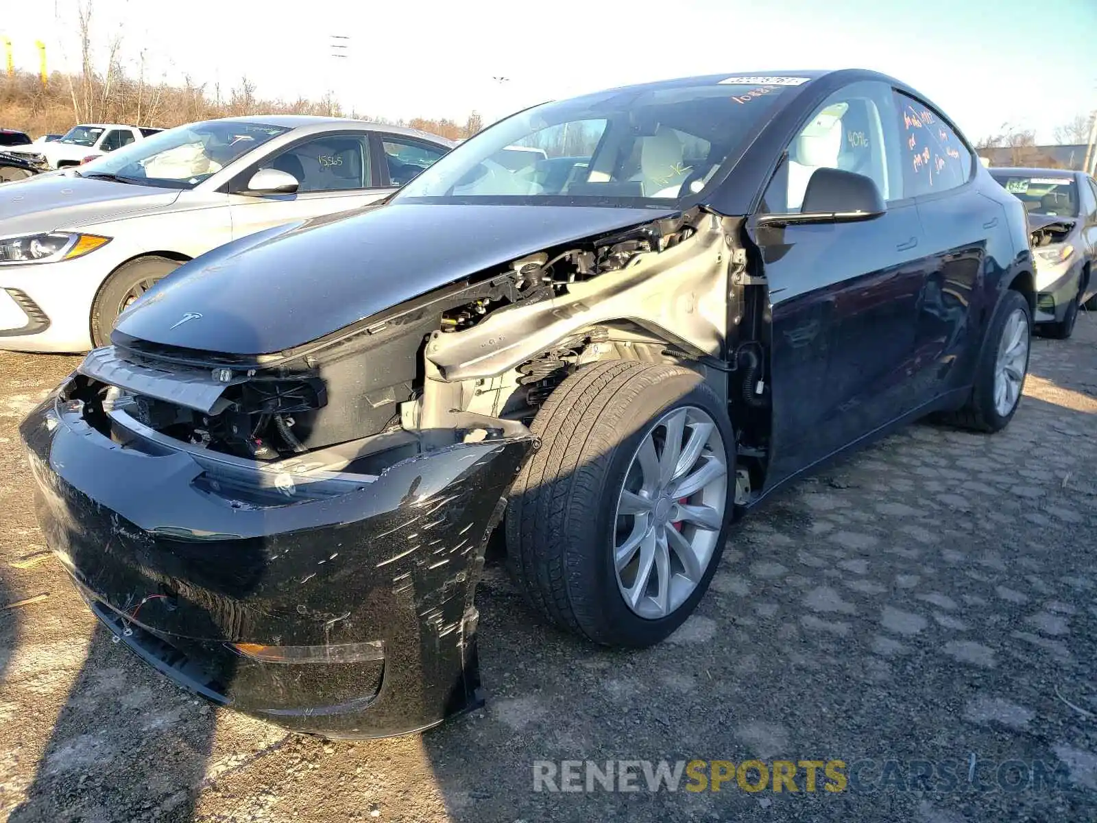 2 Photograph of a damaged car 5YJYGDEE3LF059835 TESLA MODEL Y 2020