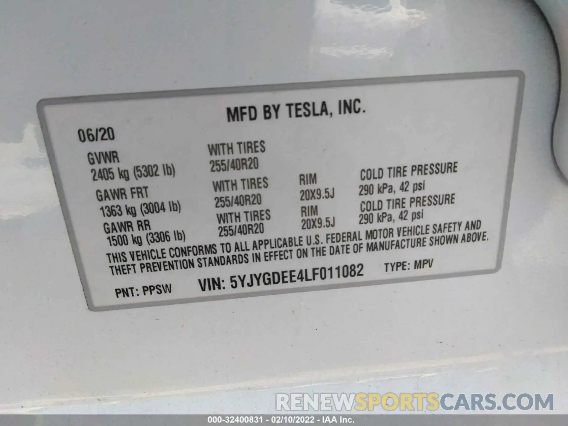 9 Photograph of a damaged car 5YJYGDEE4LF011082 TESLA MODEL Y 2020