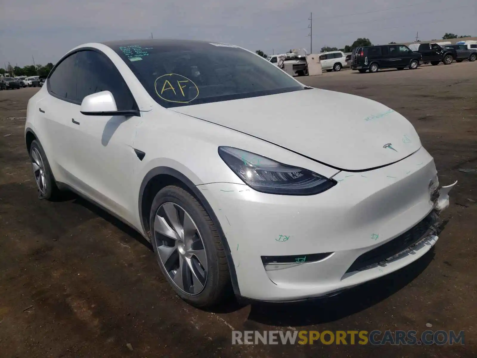 1 Фотография поврежденного автомобиля 5YJYGDEE4LF015147 TESLA MODEL Y 2020