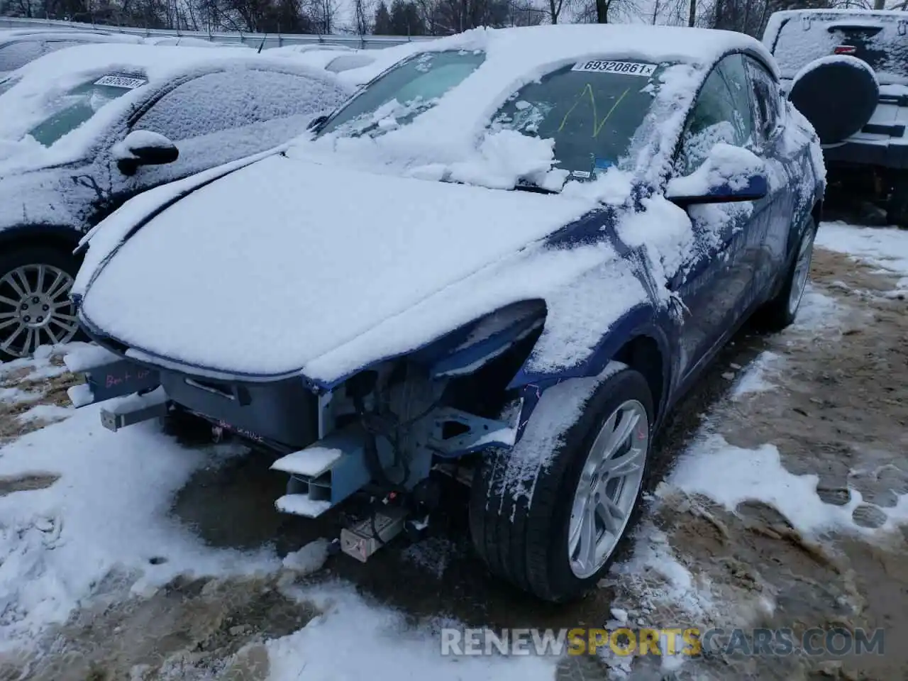 2 Photograph of a damaged car 5YJYGDEE4LF015391 TESLA MODEL Y 2020