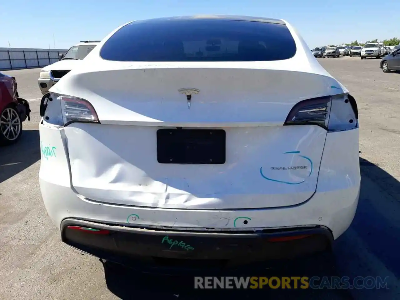 9 Photograph of a damaged car 5YJYGDEE4LF023958 TESLA MODEL Y 2020