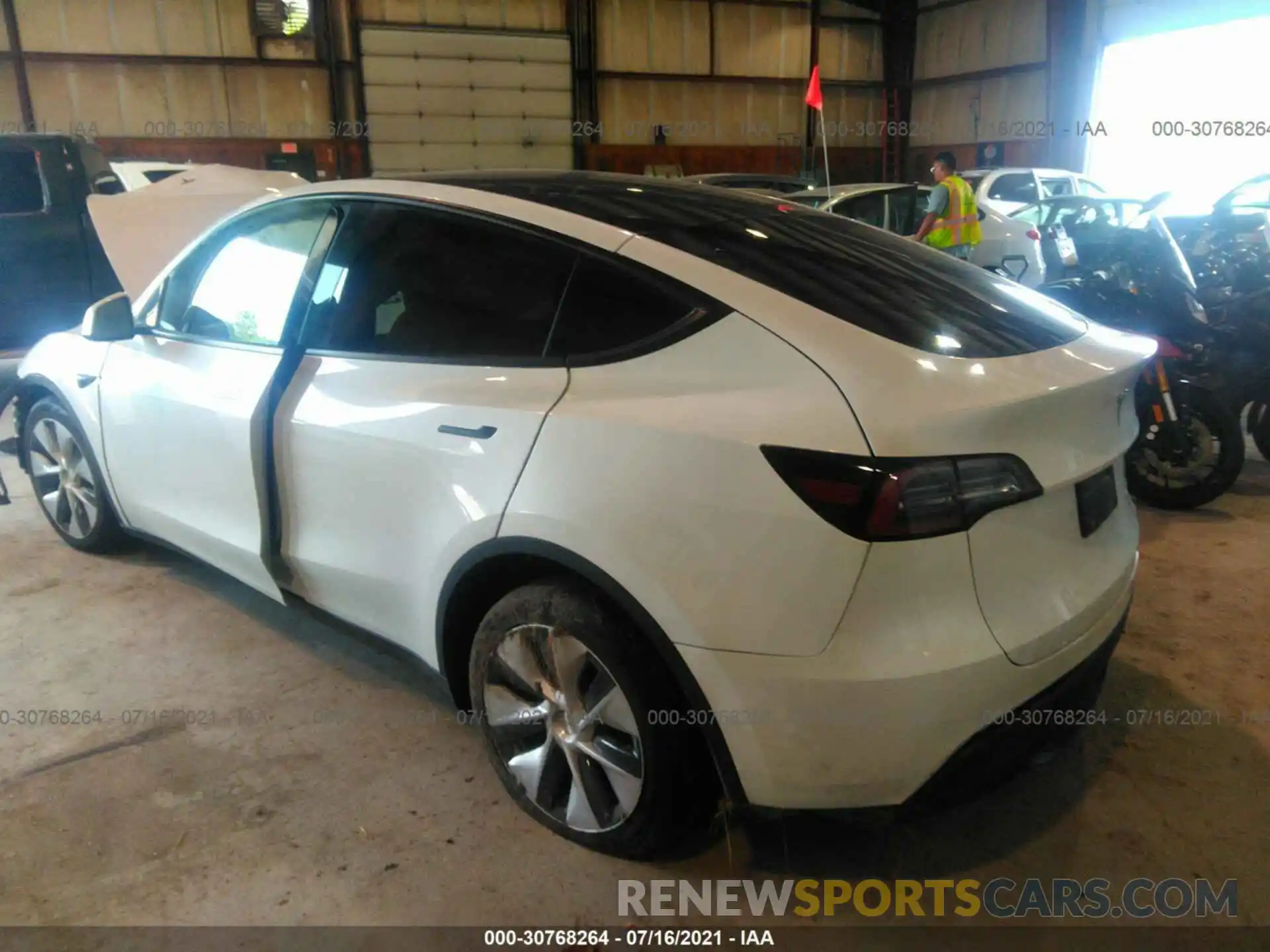 3 Photograph of a damaged car 5YJYGDEE4LF025905 TESLA MODEL Y 2020