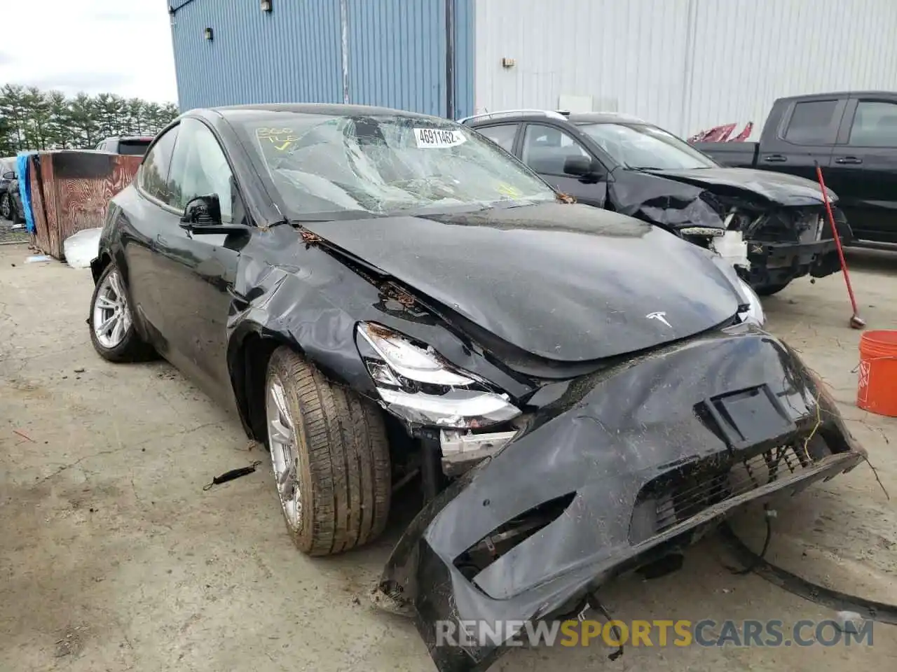 1 Photograph of a damaged car 5YJYGDEE4LF035303 TESLA MODEL Y 2020