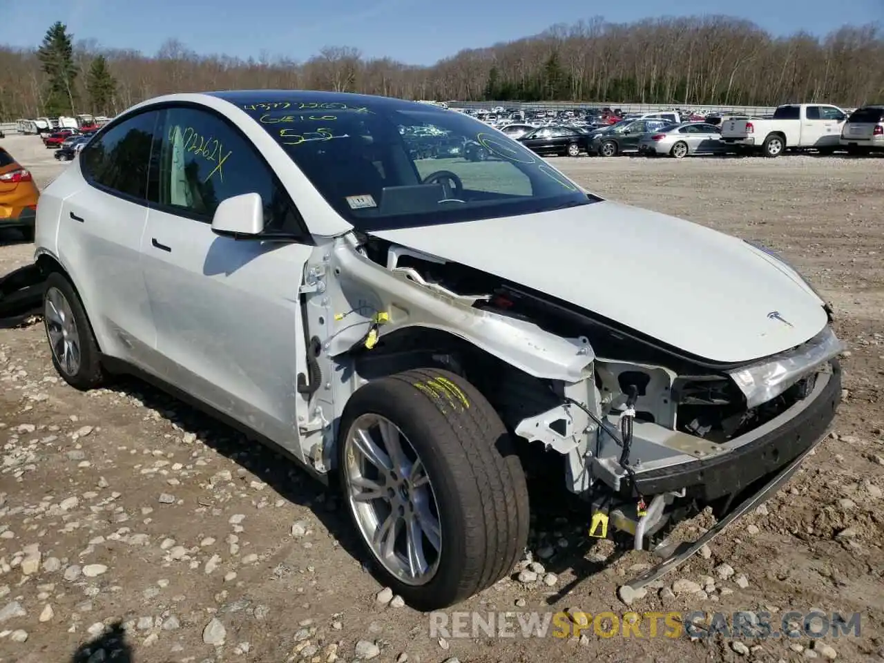 1 Photograph of a damaged car 5YJYGDEE4LF037021 TESLA MODEL Y 2020