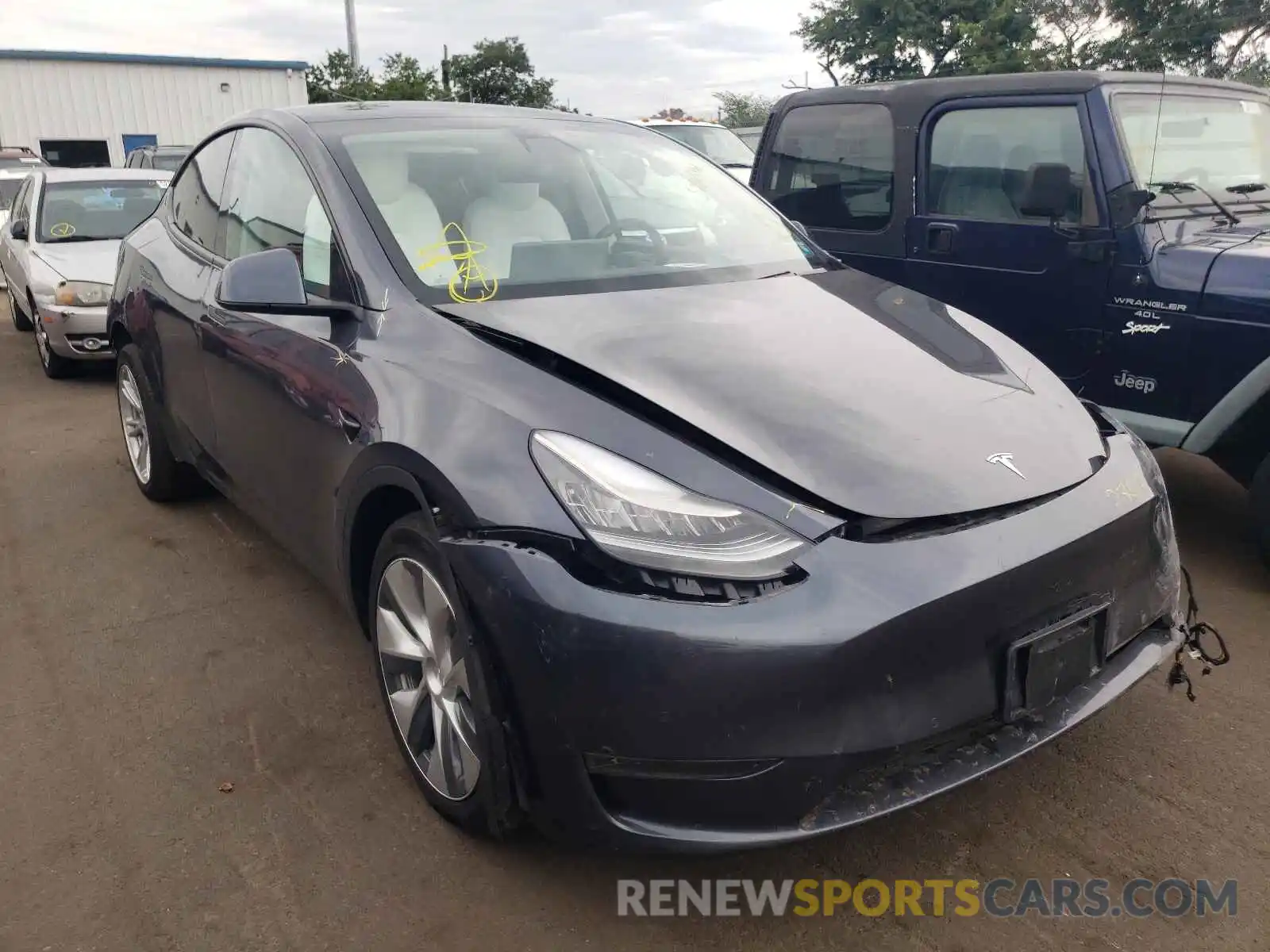 1 Photograph of a damaged car 5YJYGDEE4LF040923 TESLA MODEL Y 2020