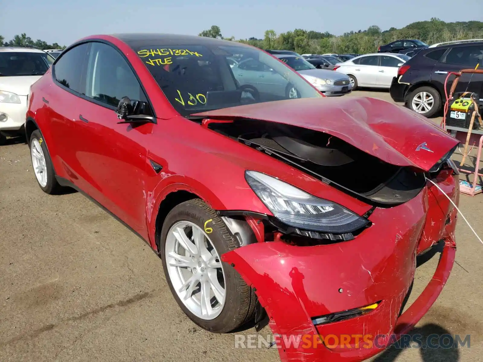 1 Photograph of a damaged car 5YJYGDEE4LF047774 TESLA MODEL Y 2020