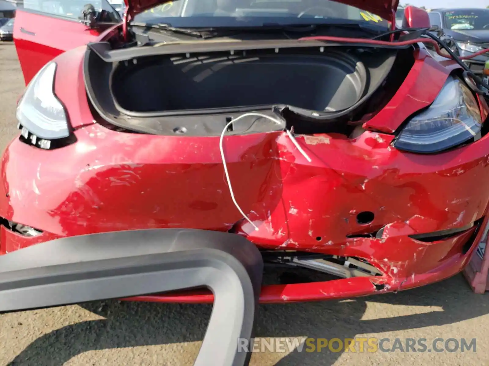 9 Photograph of a damaged car 5YJYGDEE4LF047774 TESLA MODEL Y 2020