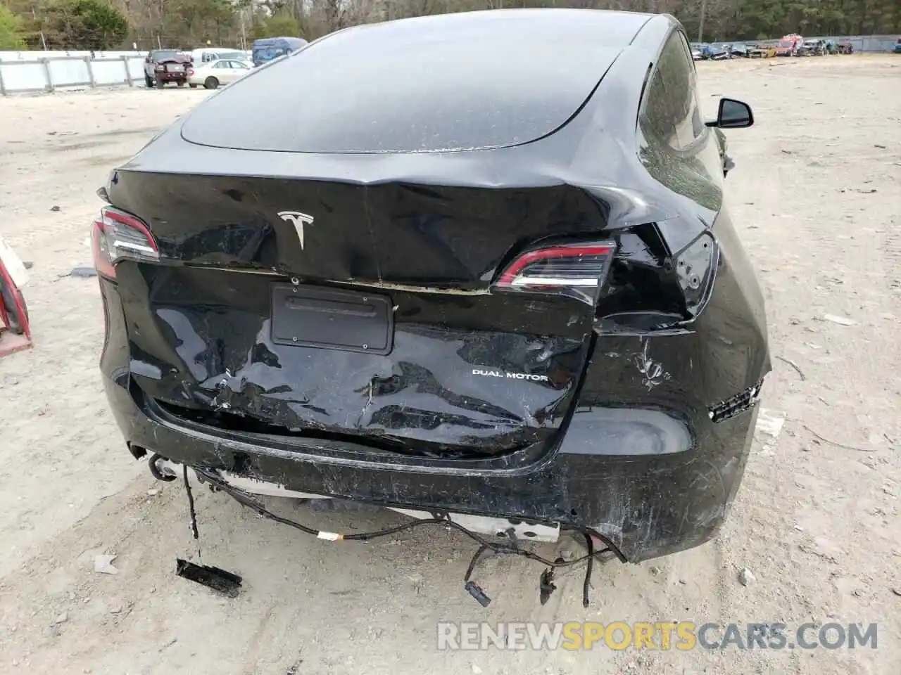 9 Photograph of a damaged car 5YJYGDEE4LF048391 TESLA MODEL Y 2020