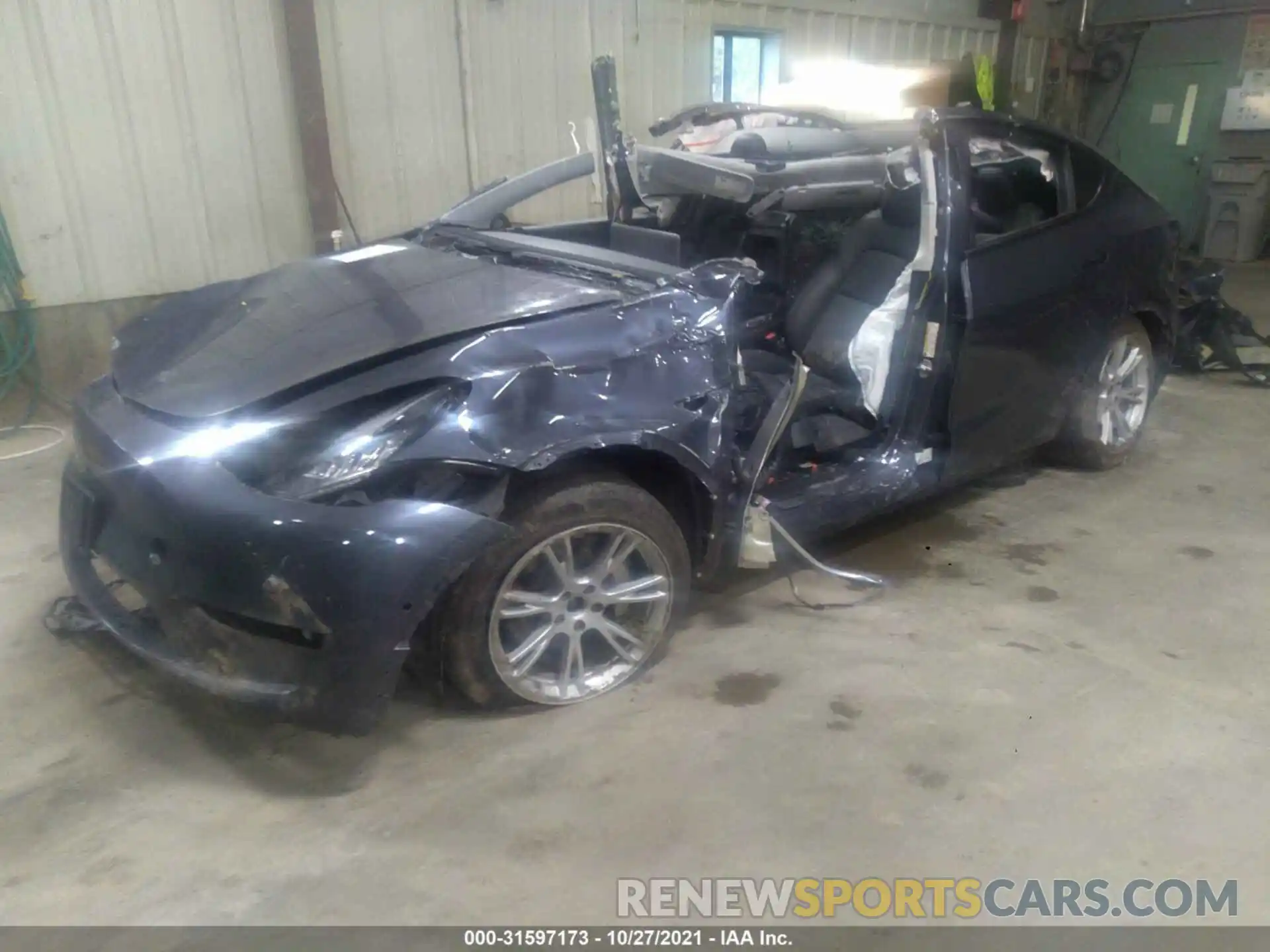 2 Photograph of a damaged car 5YJYGDEE4LF050271 TESLA MODEL Y 2020