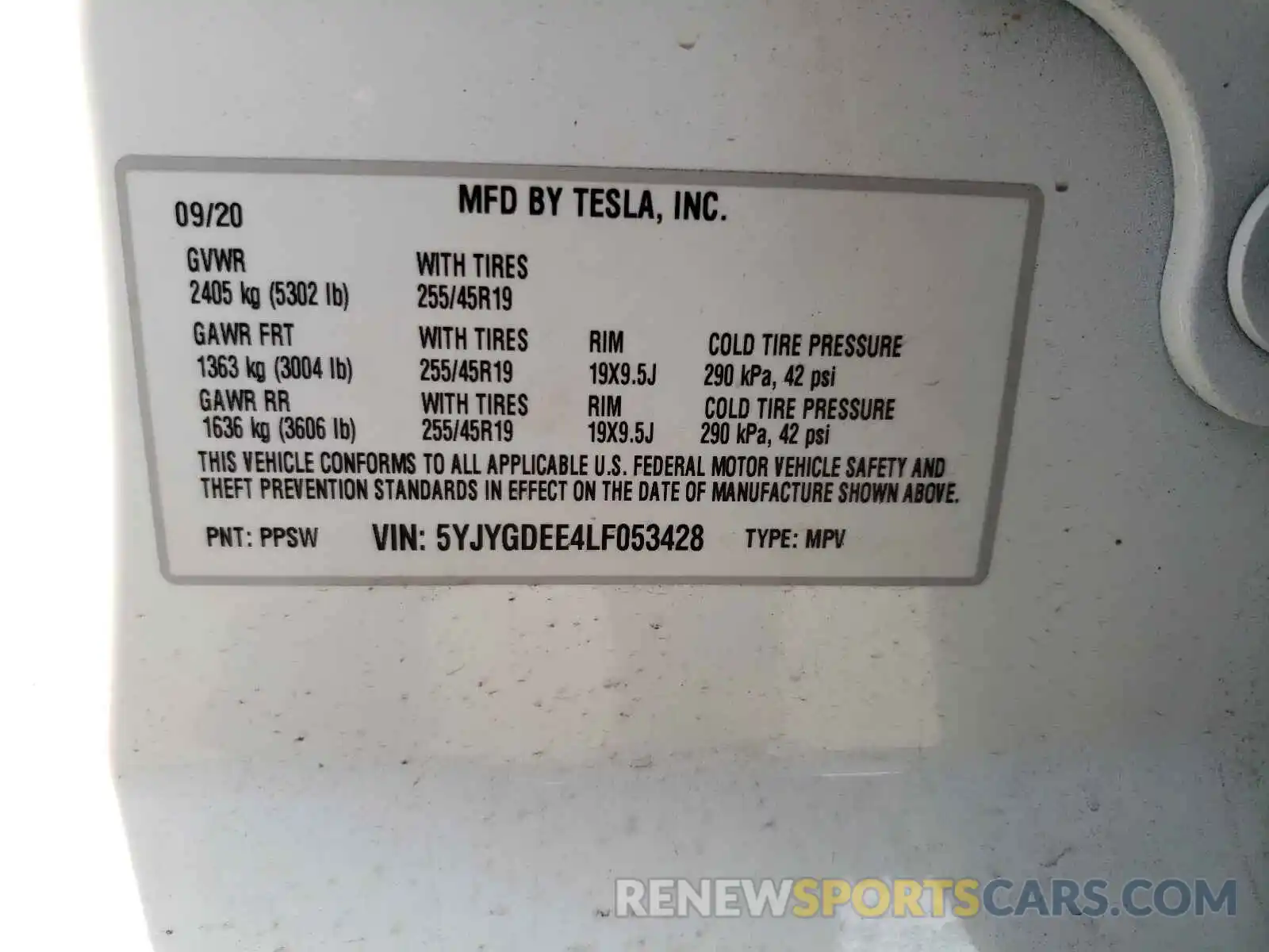 10 Photograph of a damaged car 5YJYGDEE4LF053428 TESLA MODEL Y 2020