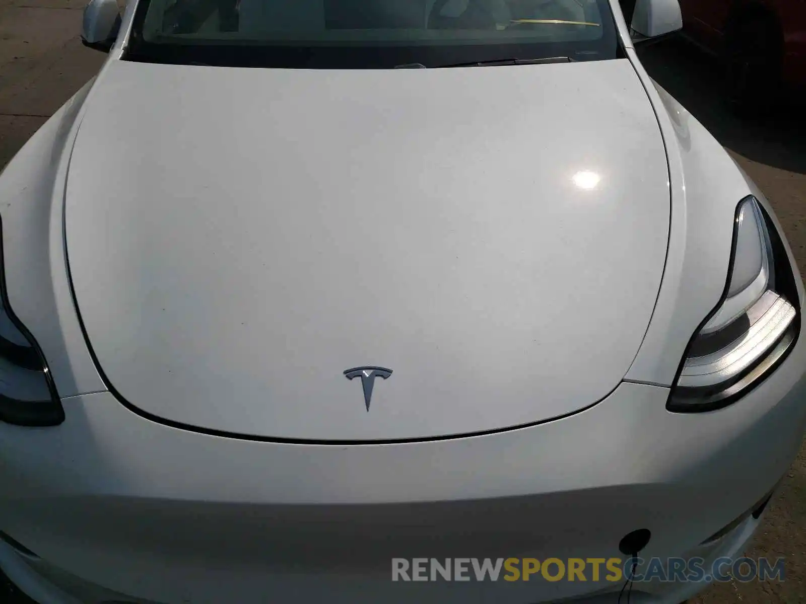 7 Photograph of a damaged car 5YJYGDEE4LF053428 TESLA MODEL Y 2020