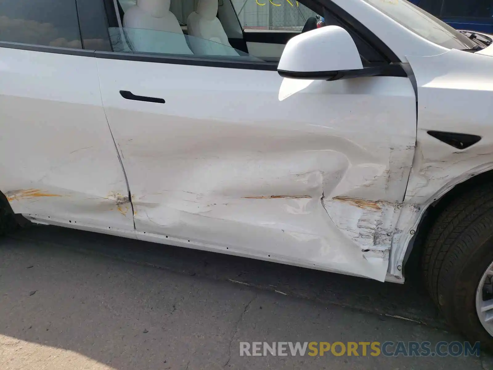 9 Photograph of a damaged car 5YJYGDEE4LF053428 TESLA MODEL Y 2020