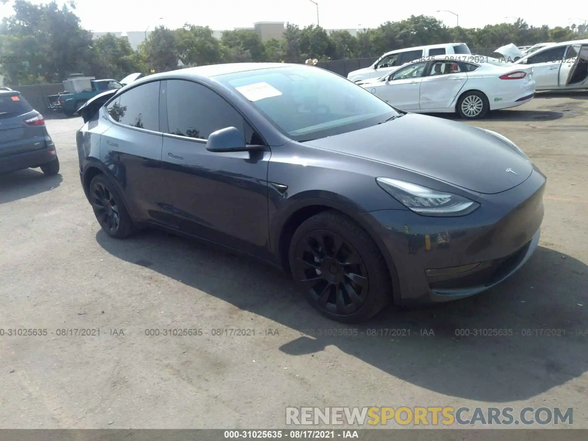 1 Photograph of a damaged car 5YJYGDEE5LF008482 TESLA MODEL Y 2020