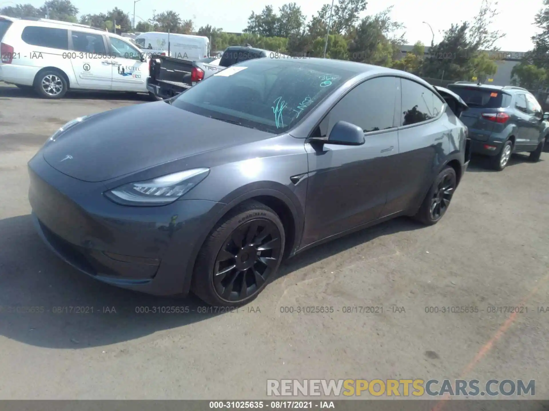 2 Photograph of a damaged car 5YJYGDEE5LF008482 TESLA MODEL Y 2020