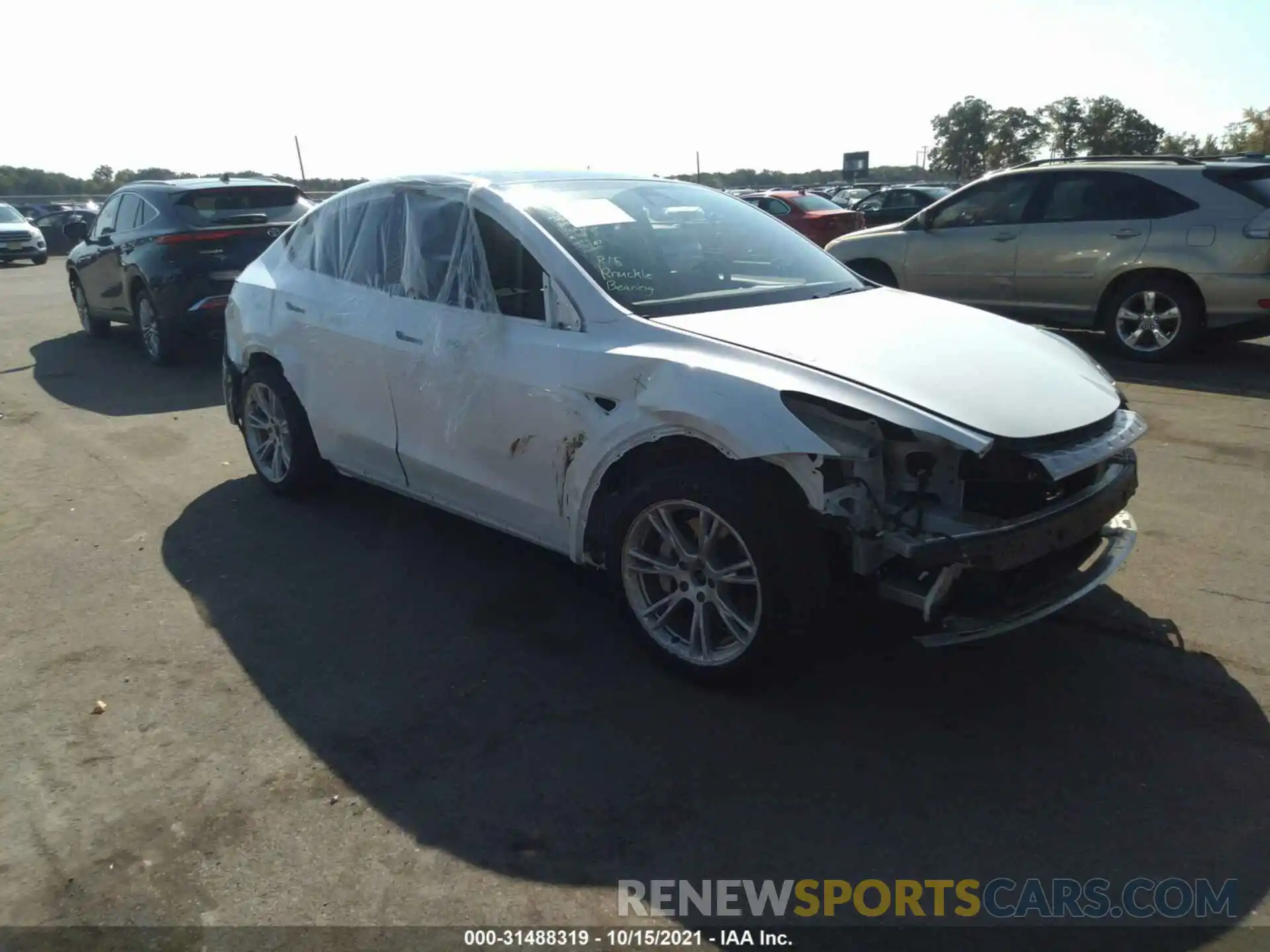 6 Photograph of a damaged car 5YJYGDEE5LF009129 TESLA MODEL Y 2020