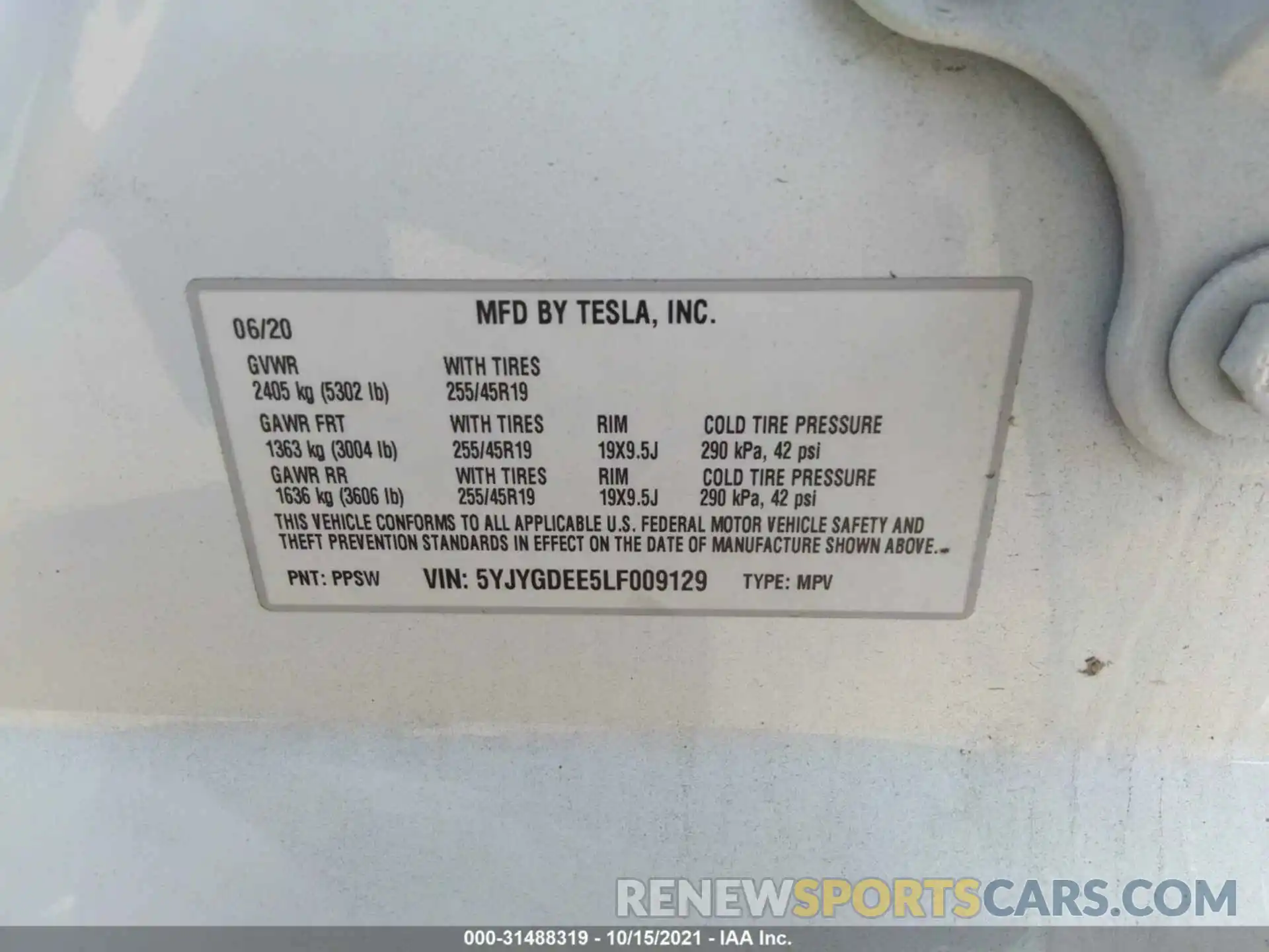 9 Photograph of a damaged car 5YJYGDEE5LF009129 TESLA MODEL Y 2020