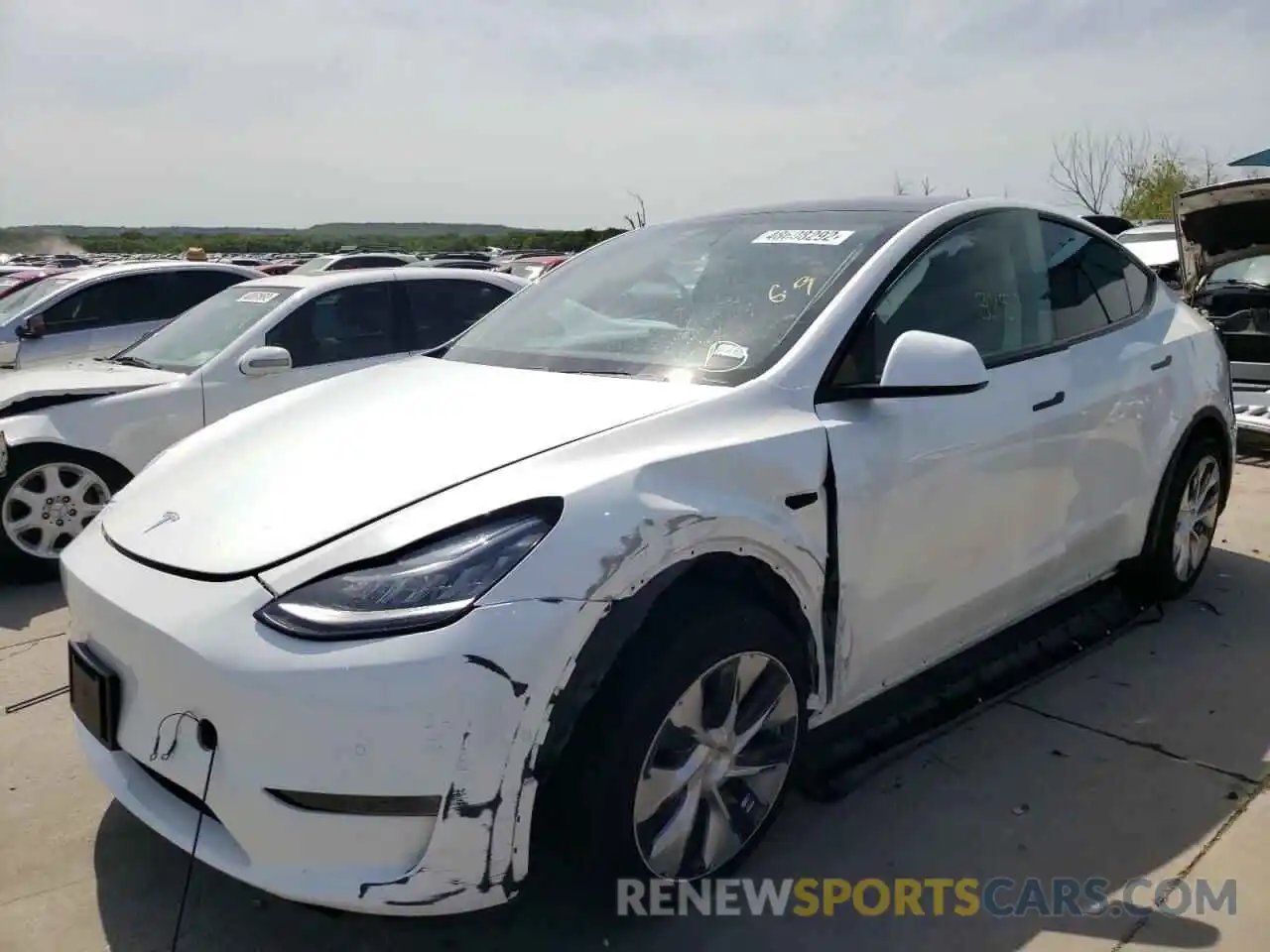 9 Photograph of a damaged car 5YJYGDEE5LF011799 TESLA MODEL Y 2020