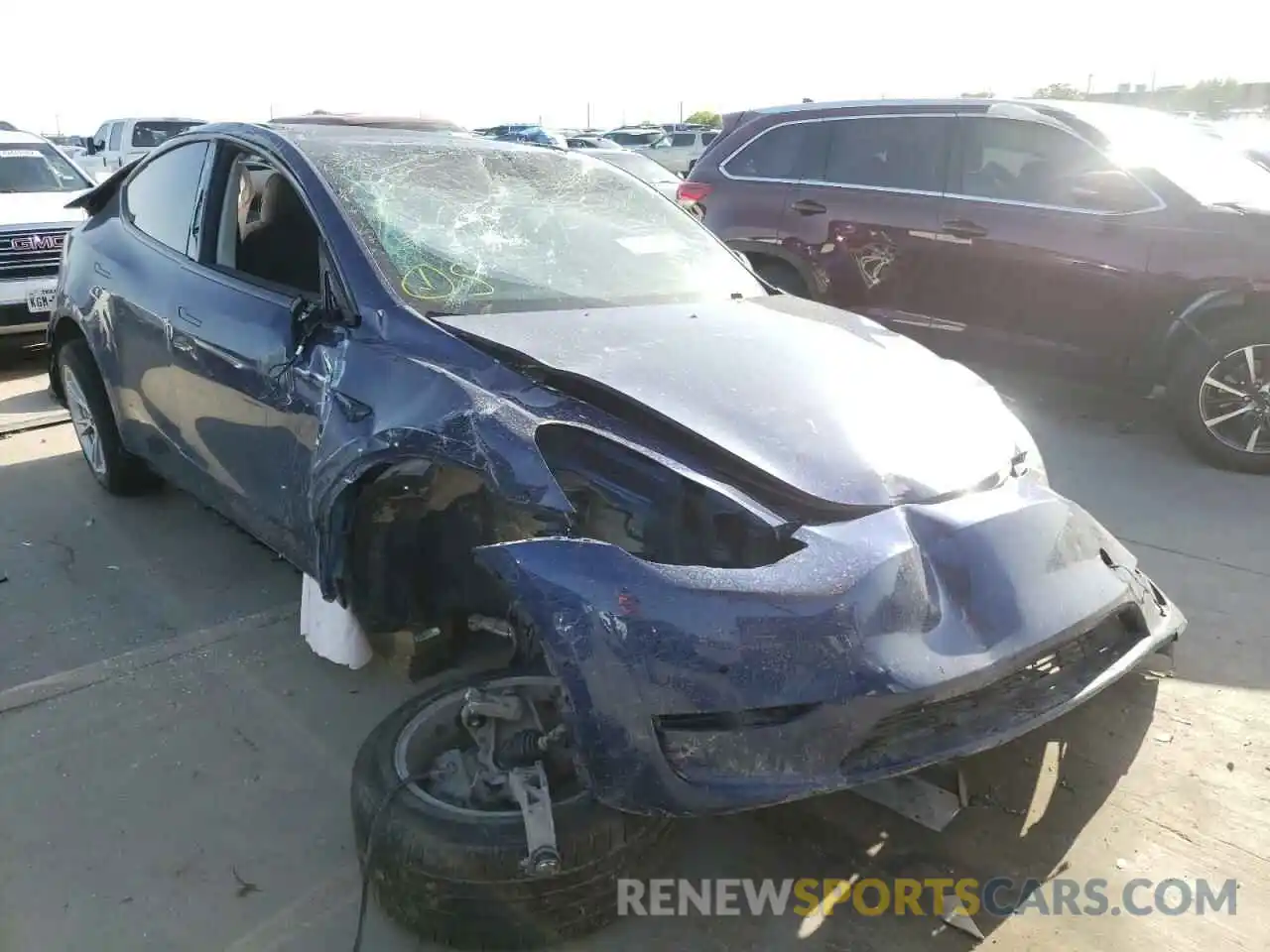 1 Photograph of a damaged car 5YJYGDEE5LF011981 TESLA MODEL Y 2020