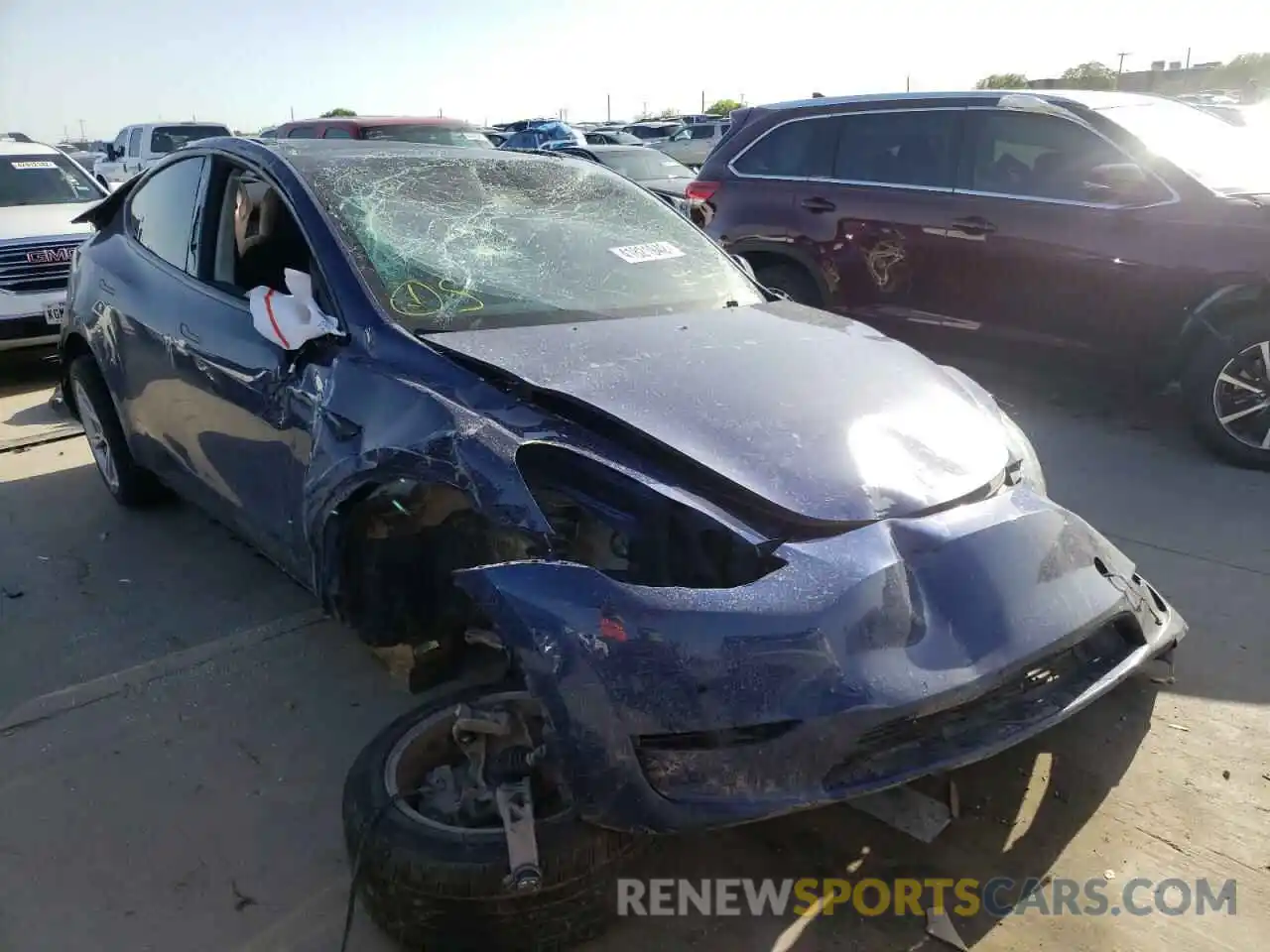 9 Photograph of a damaged car 5YJYGDEE5LF011981 TESLA MODEL Y 2020