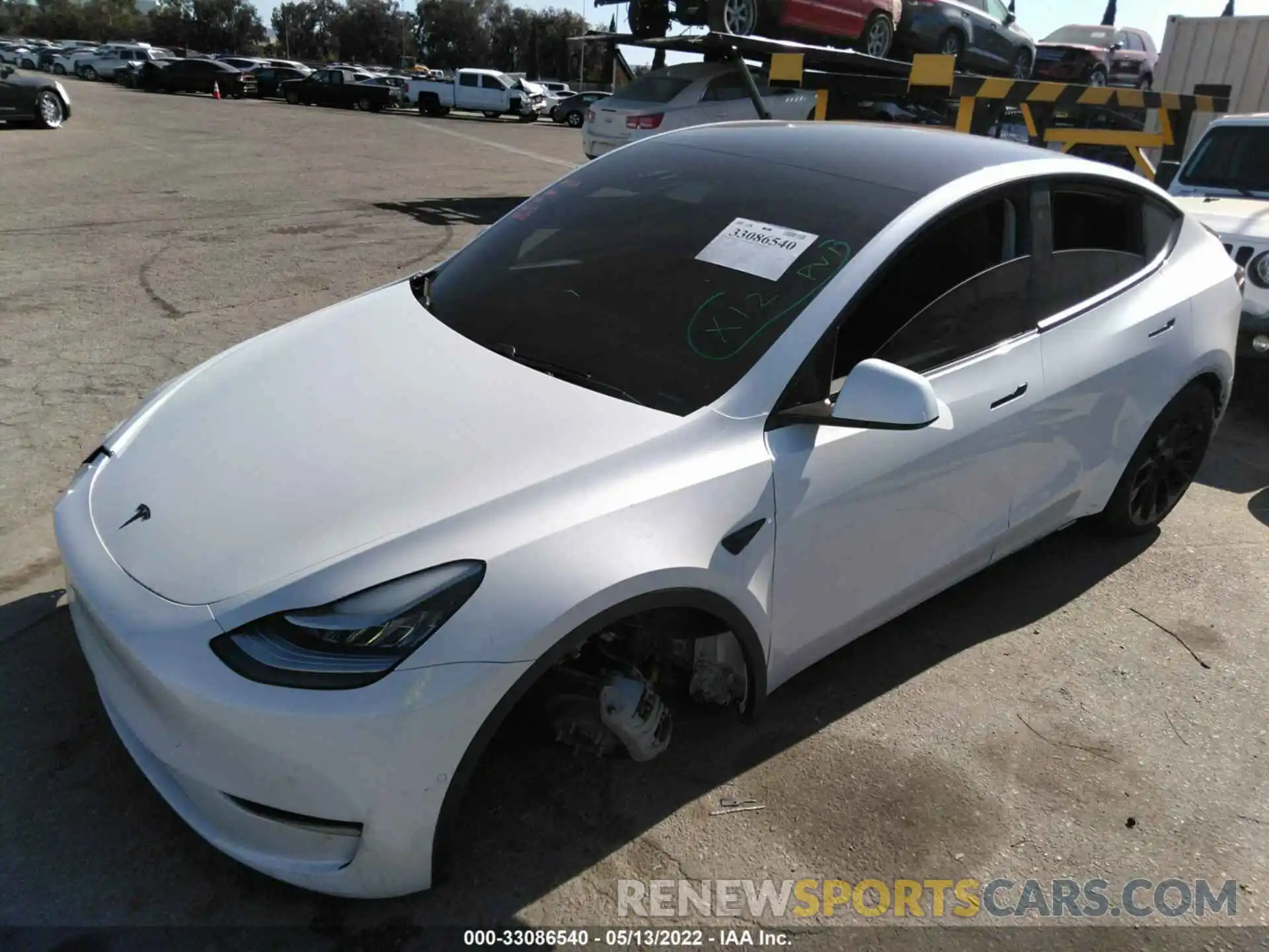 2 Photograph of a damaged car 5YJYGDEE5LF012872 TESLA MODEL Y 2020