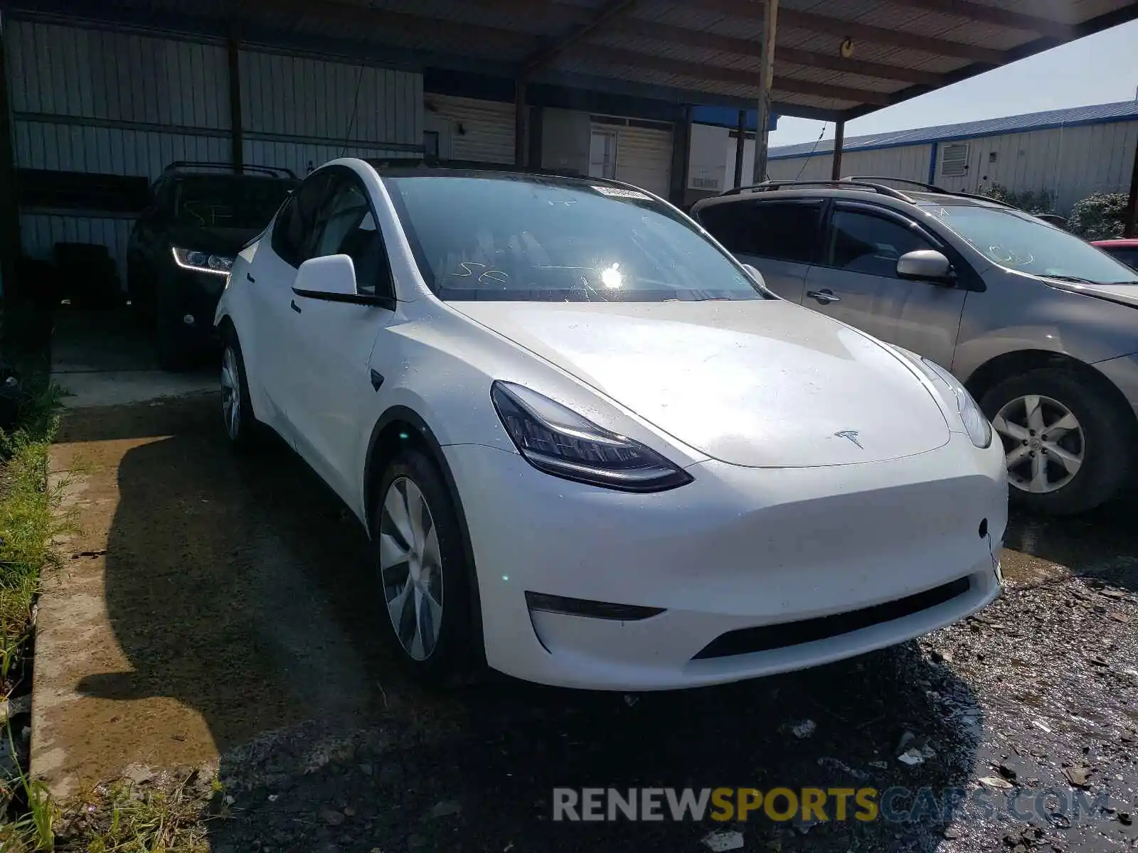 1 Фотография поврежденного автомобиля 5YJYGDEE5LF032202 TESLA MODEL Y 2020