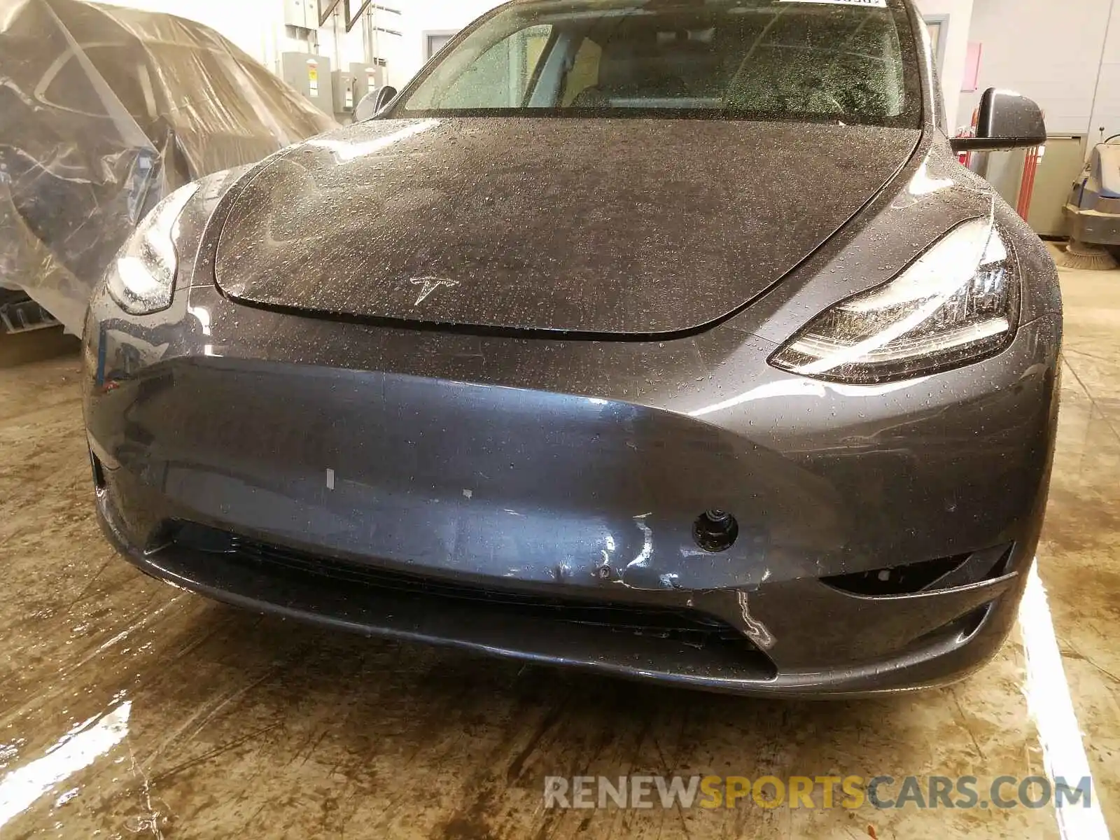 9 Photograph of a damaged car 5YJYGDEE5LF038100 TESLA MODEL Y 2020