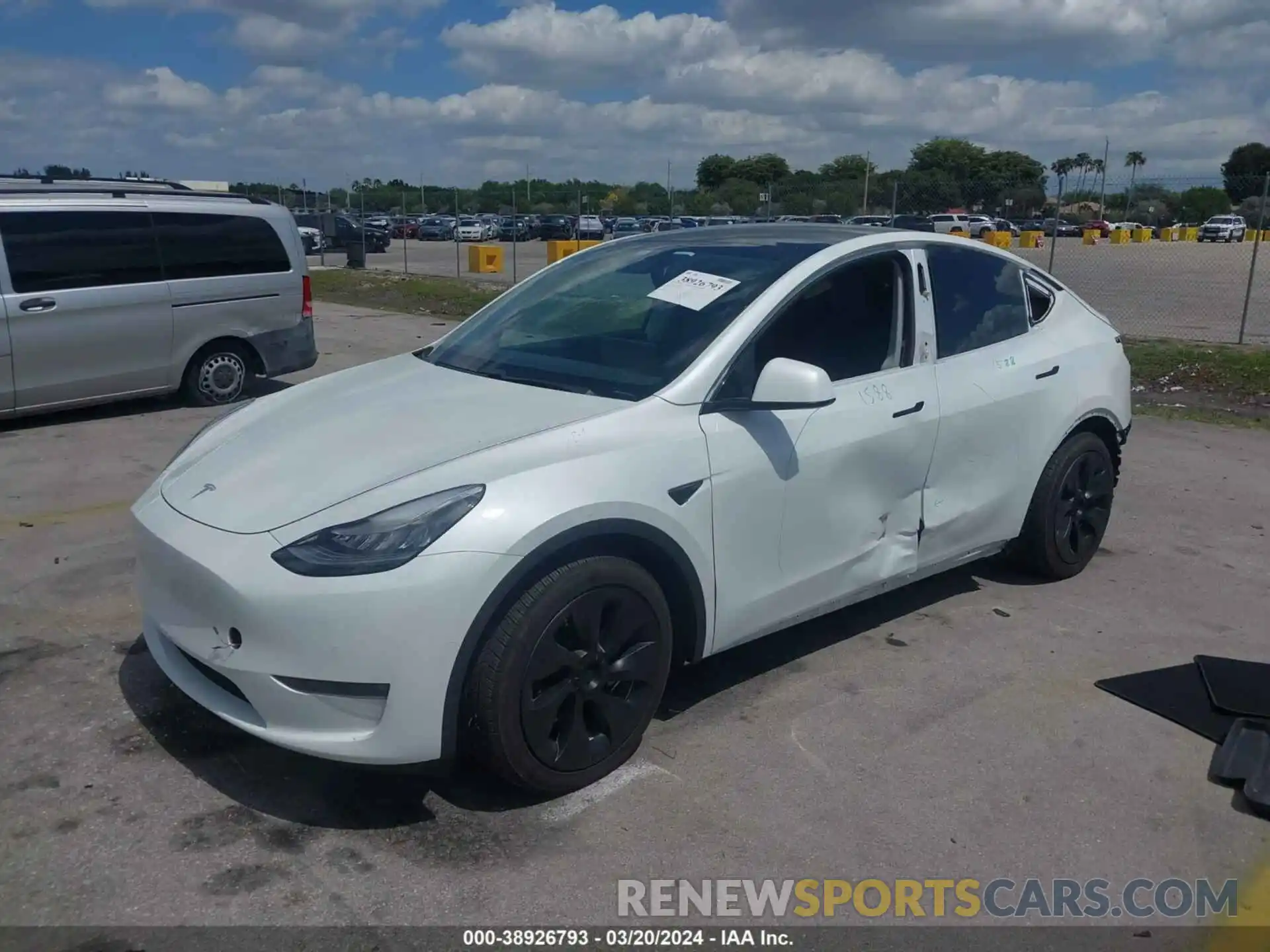 2 Photograph of a damaged car 5YJYGDEE5LF039781 TESLA MODEL Y 2020