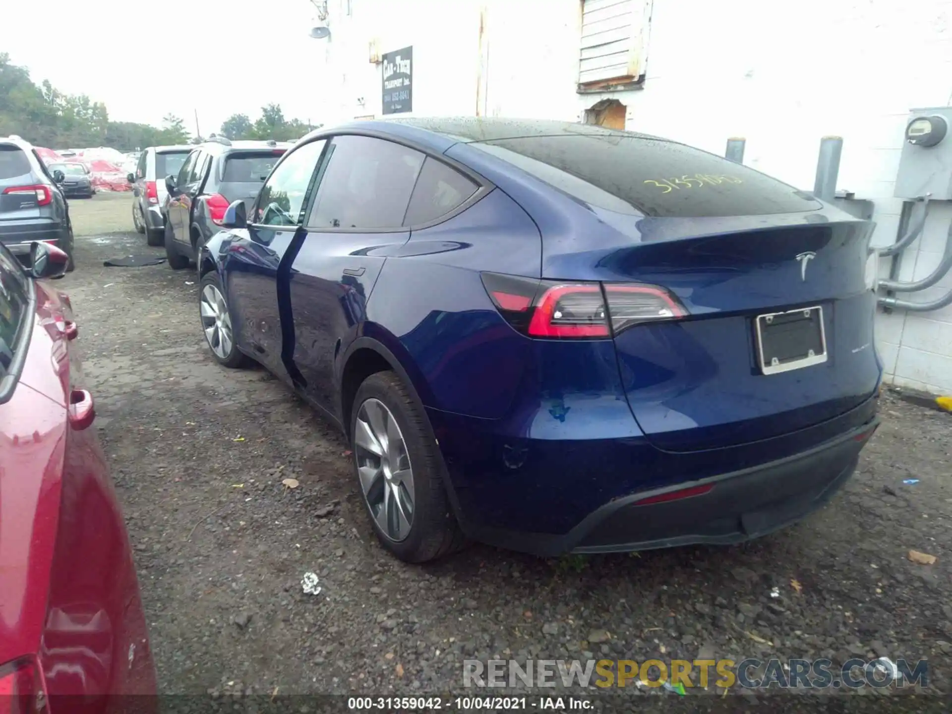 3 Photograph of a damaged car 5YJYGDEE5LF045287 TESLA MODEL Y 2020