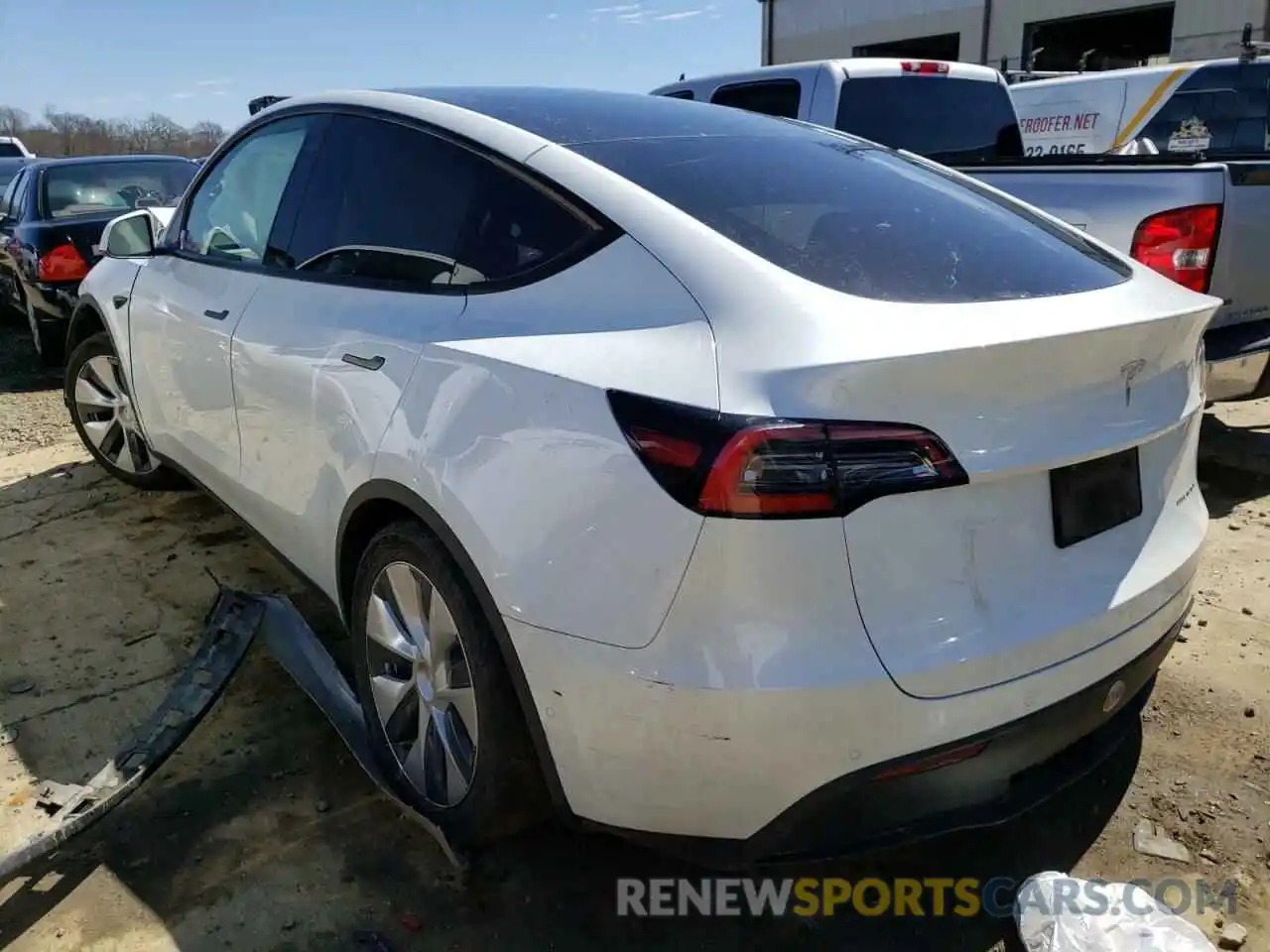 3 Photograph of a damaged car 5YJYGDEE5LF048190 TESLA MODEL Y 2020